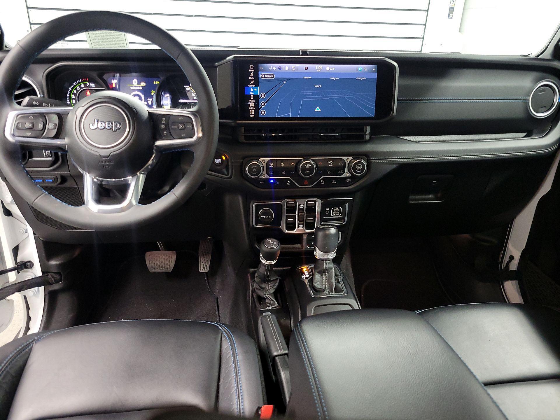 Thumbnail: 2024 Jeep Wrangler - 9