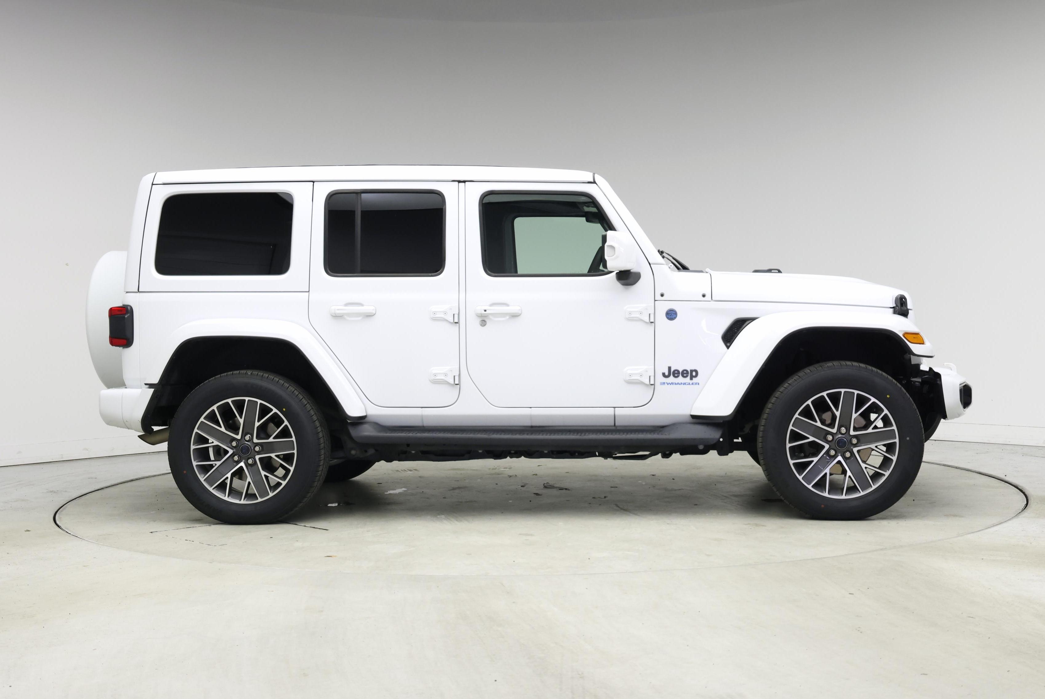 Thumbnail: 2024 Jeep Wrangler - 7