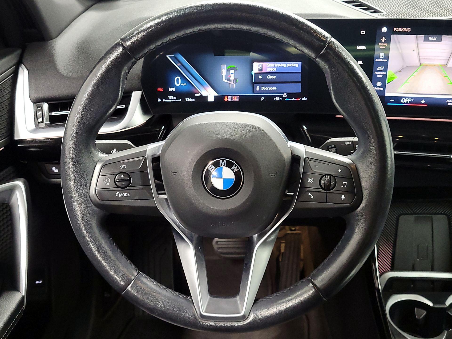 Thumbnail: 2023 BMW X1 - 10