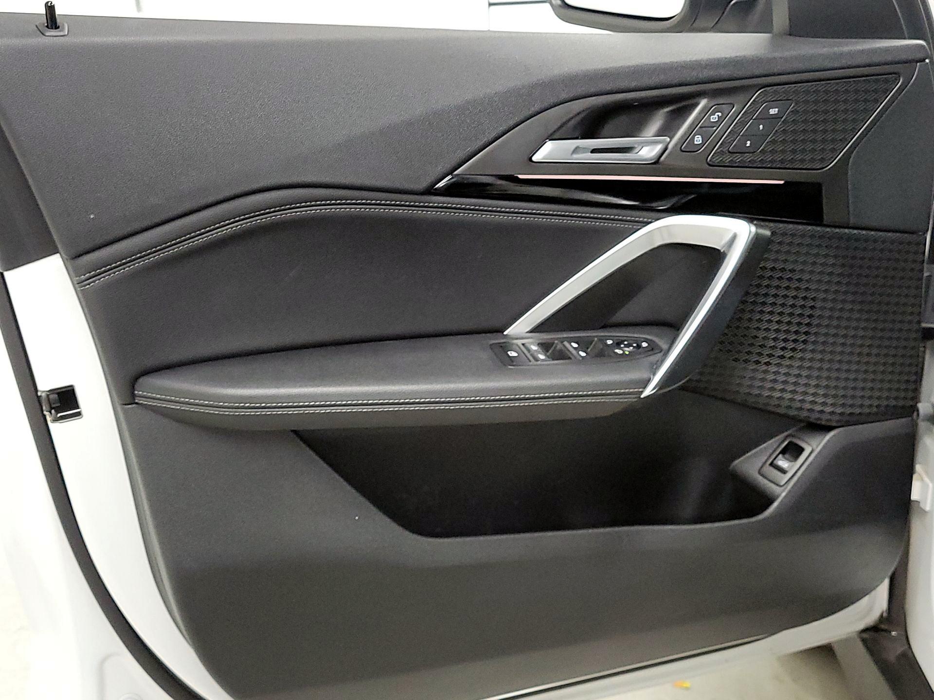 Thumbnail: 2023 BMW X1 - 12