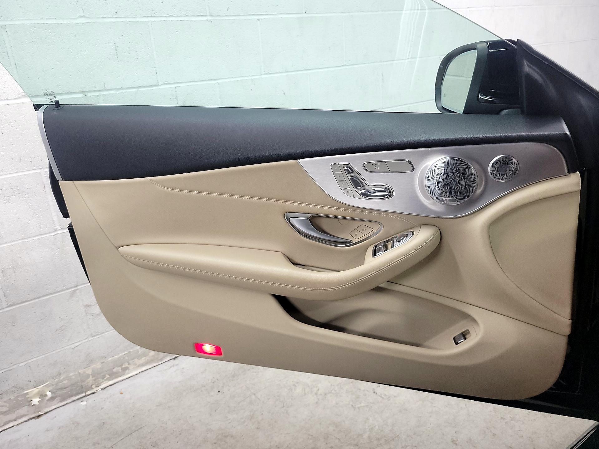 Thumbnail: 2019 Mercedes-Benz C-Class - 12