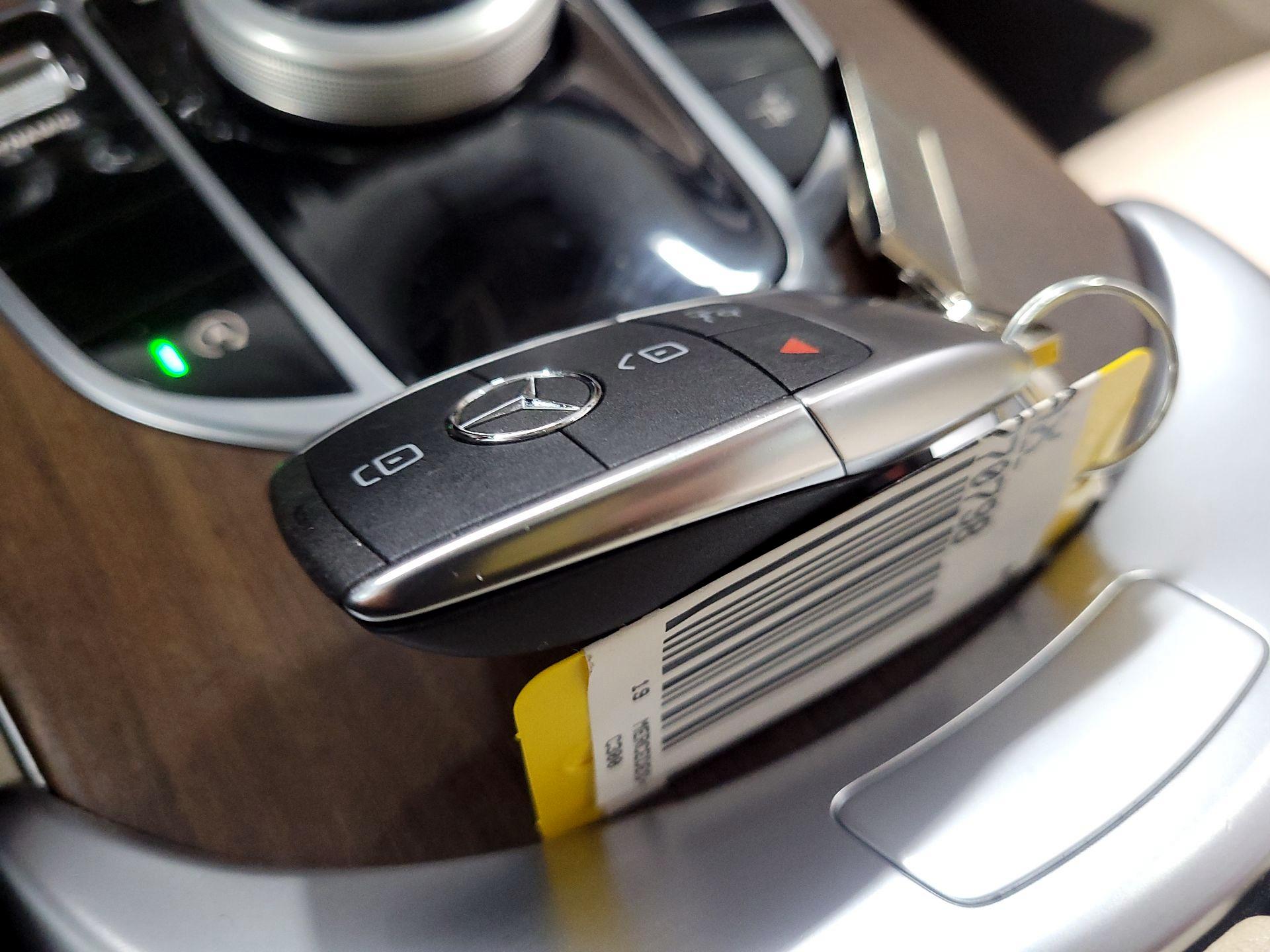 Thumbnail: 2019 Mercedes-Benz C-Class - 19