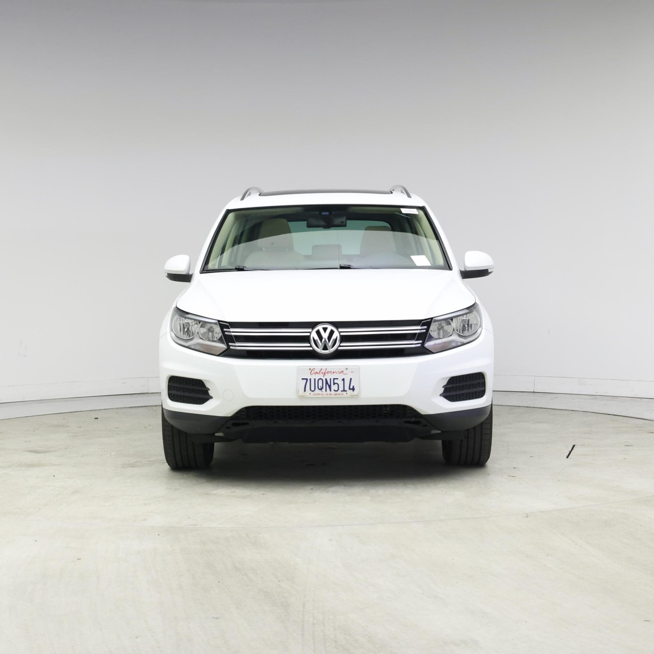Thumbnail: 2017 Volkswagen Tiguan - 5