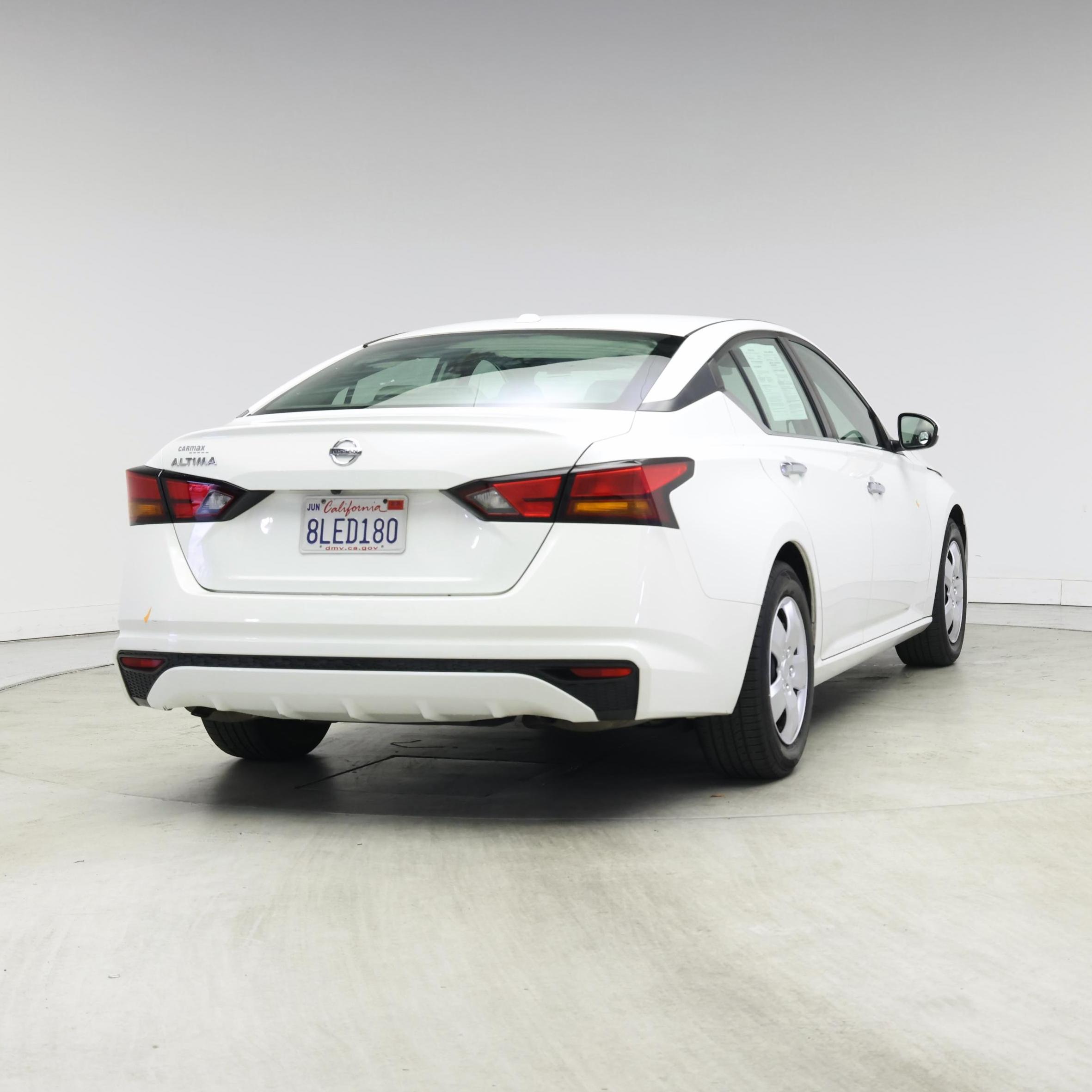 Thumbnail: 2019 Nissan Altima - 8