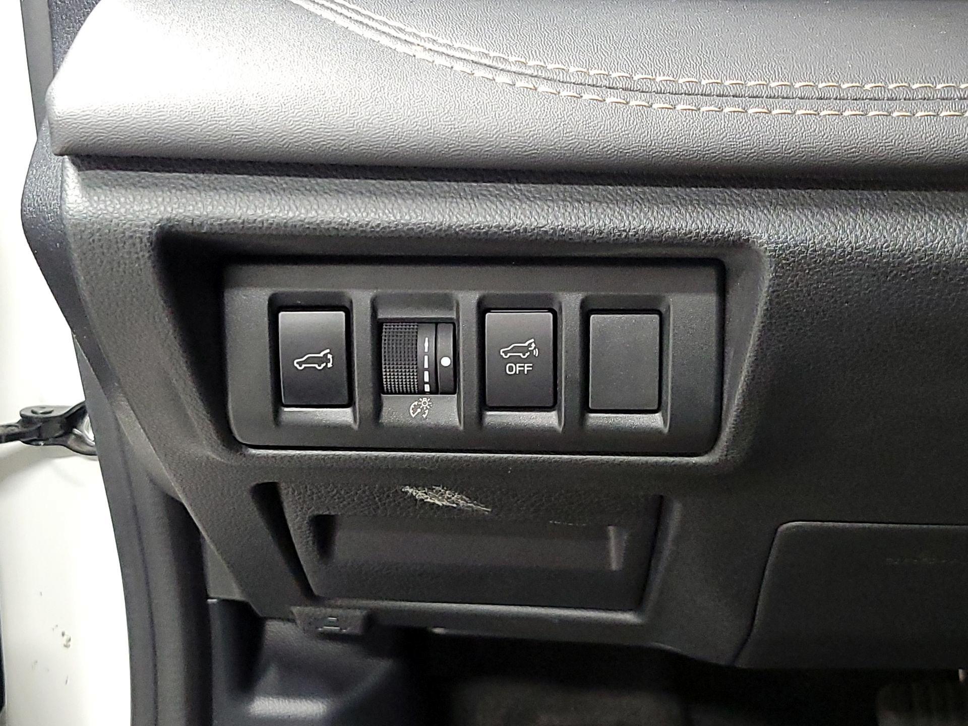 Thumbnail: 2020 Subaru Outback - 13