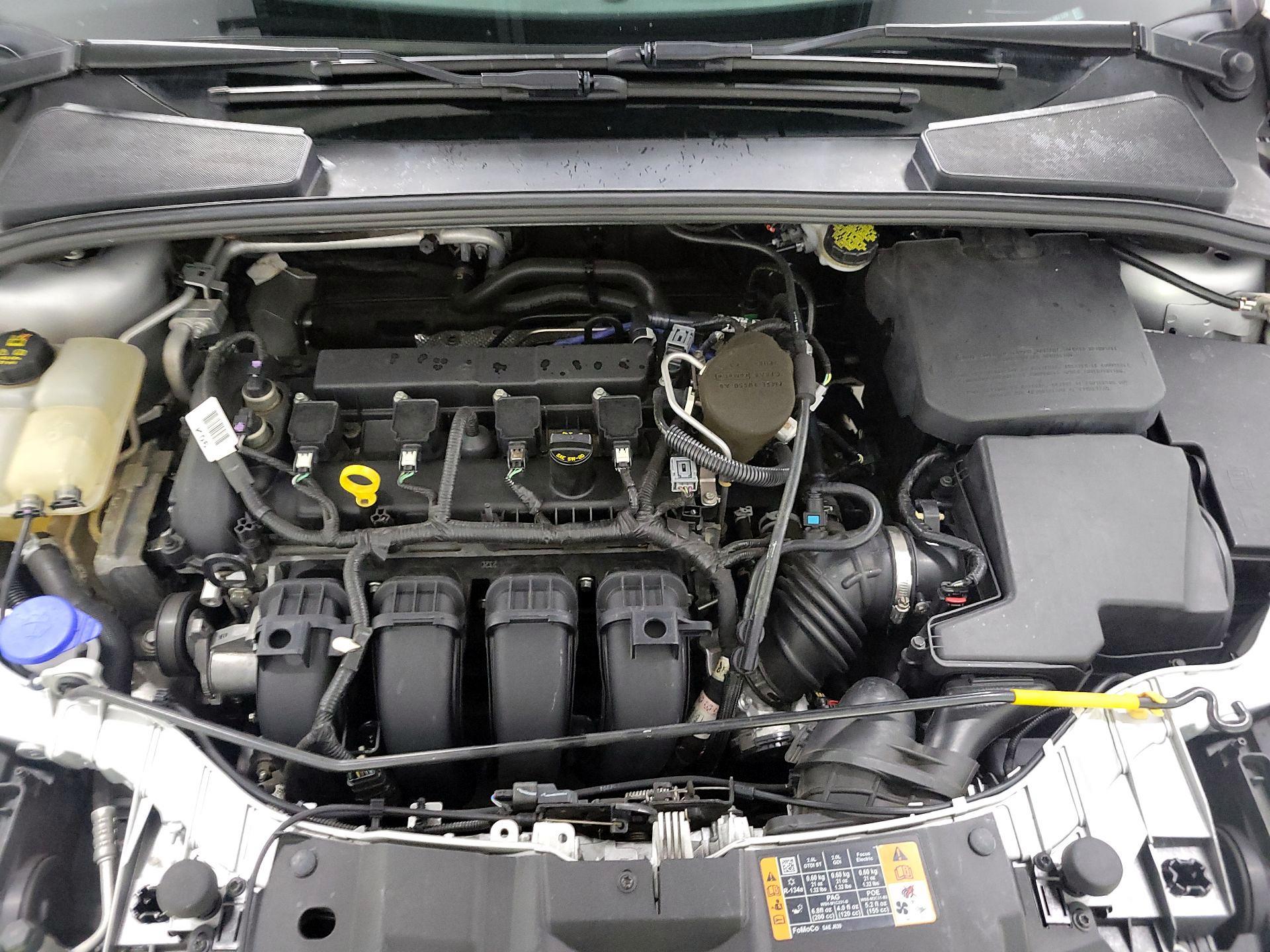 Thumbnail: 2015 Ford Focus - 17