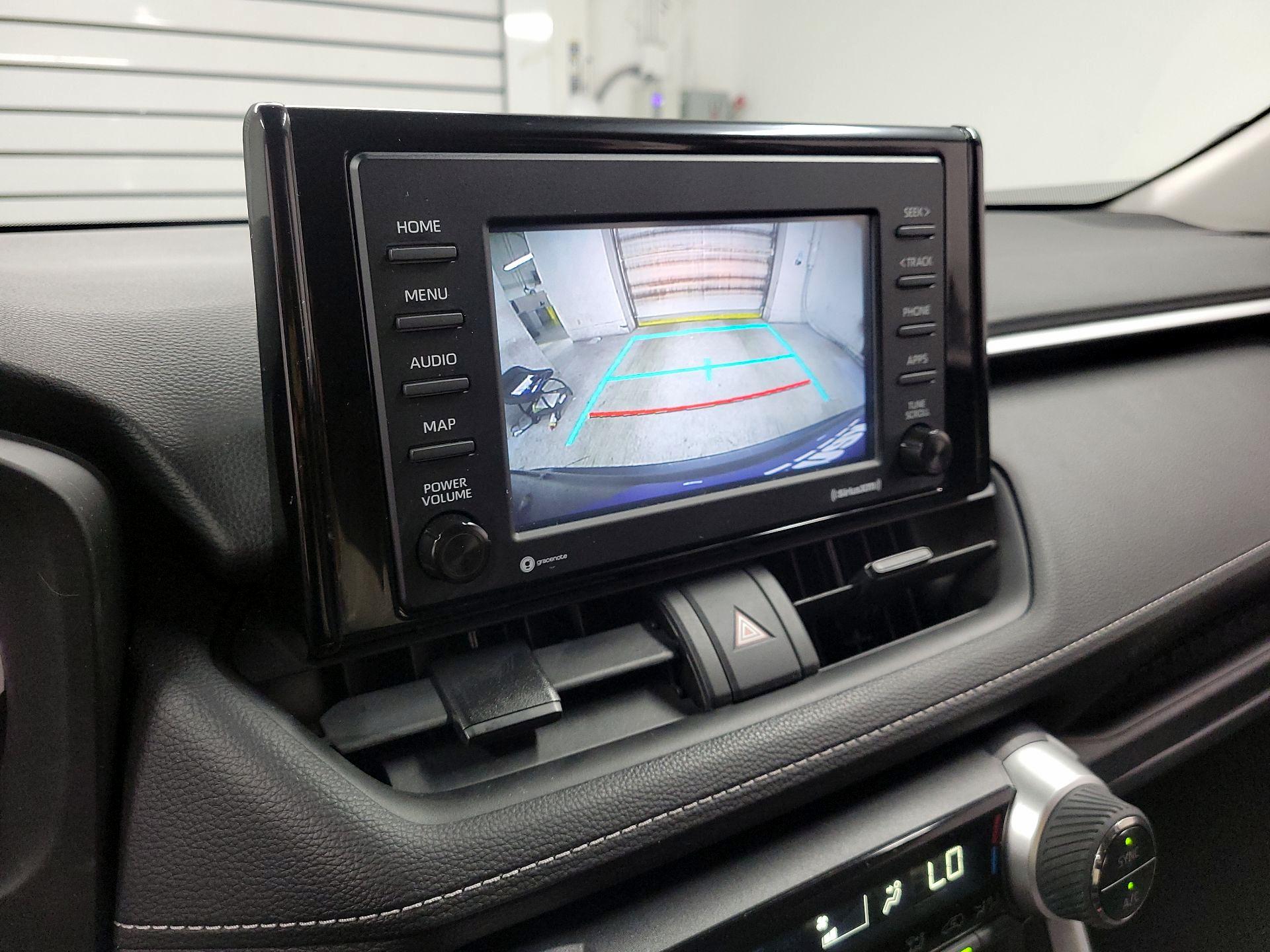 Thumbnail: 2021 Toyota RAV4 - 14