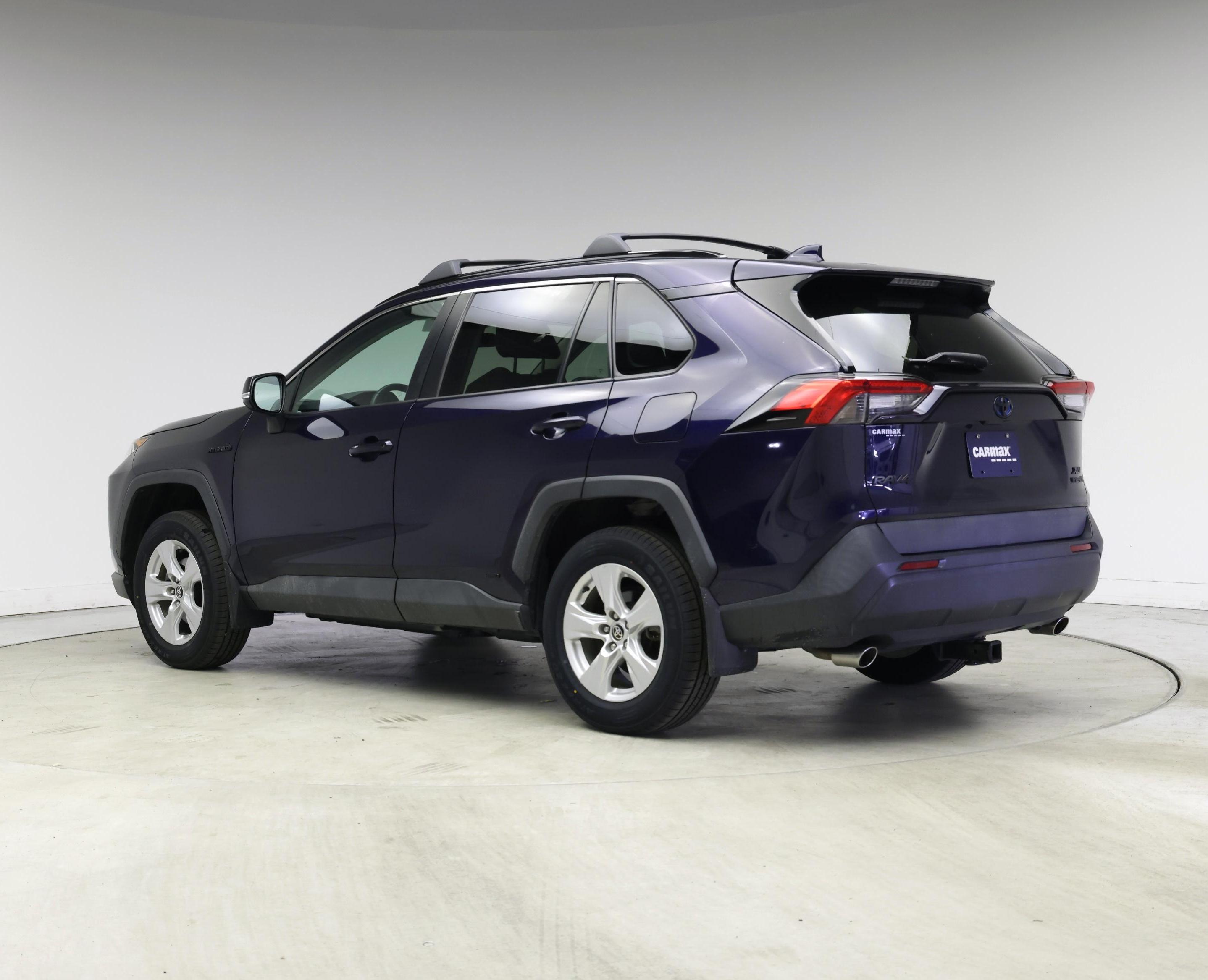 Thumbnail: 2021 Toyota RAV4 - 2