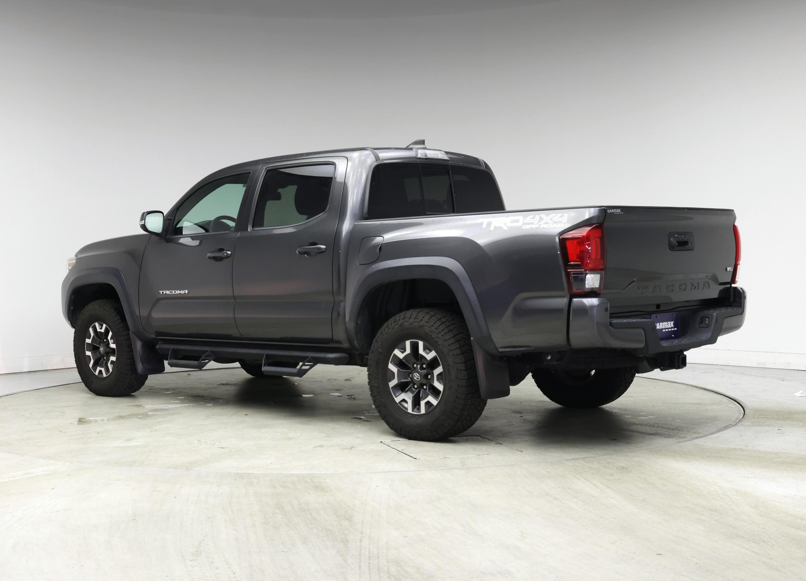 Thumbnail: 2018 Toyota Tacoma - 2