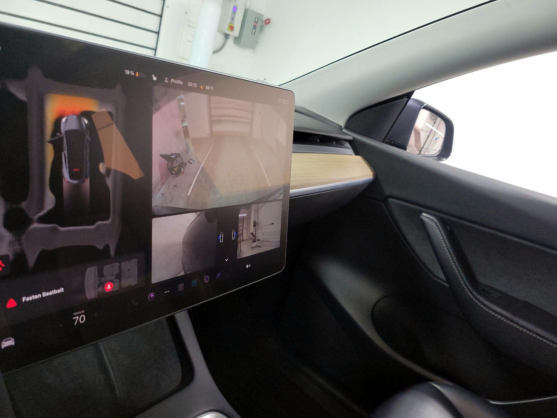 Thumbnail: 2022 Tesla Model Y - 13