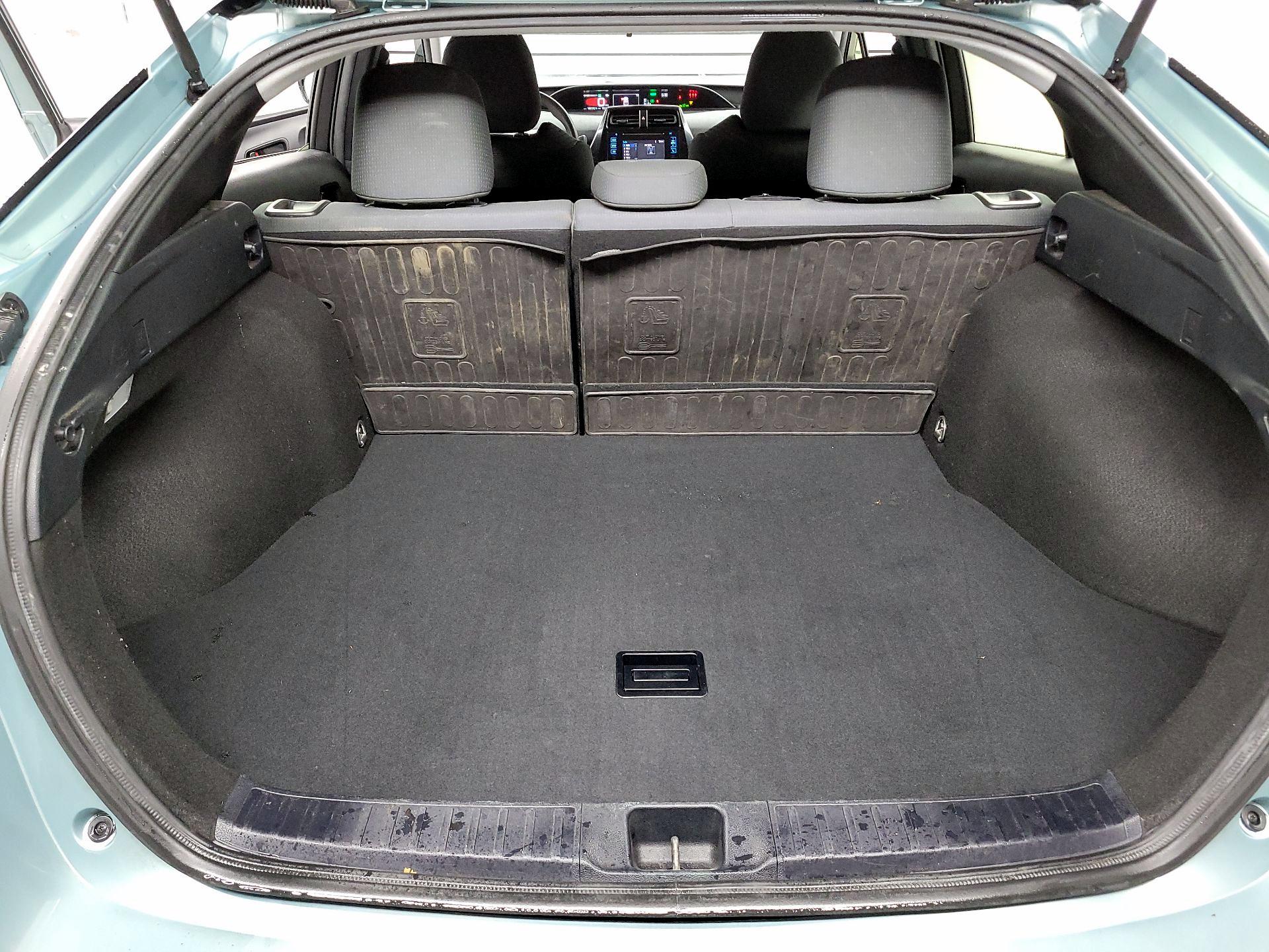 Thumbnail: 2017 Toyota Prius - 20