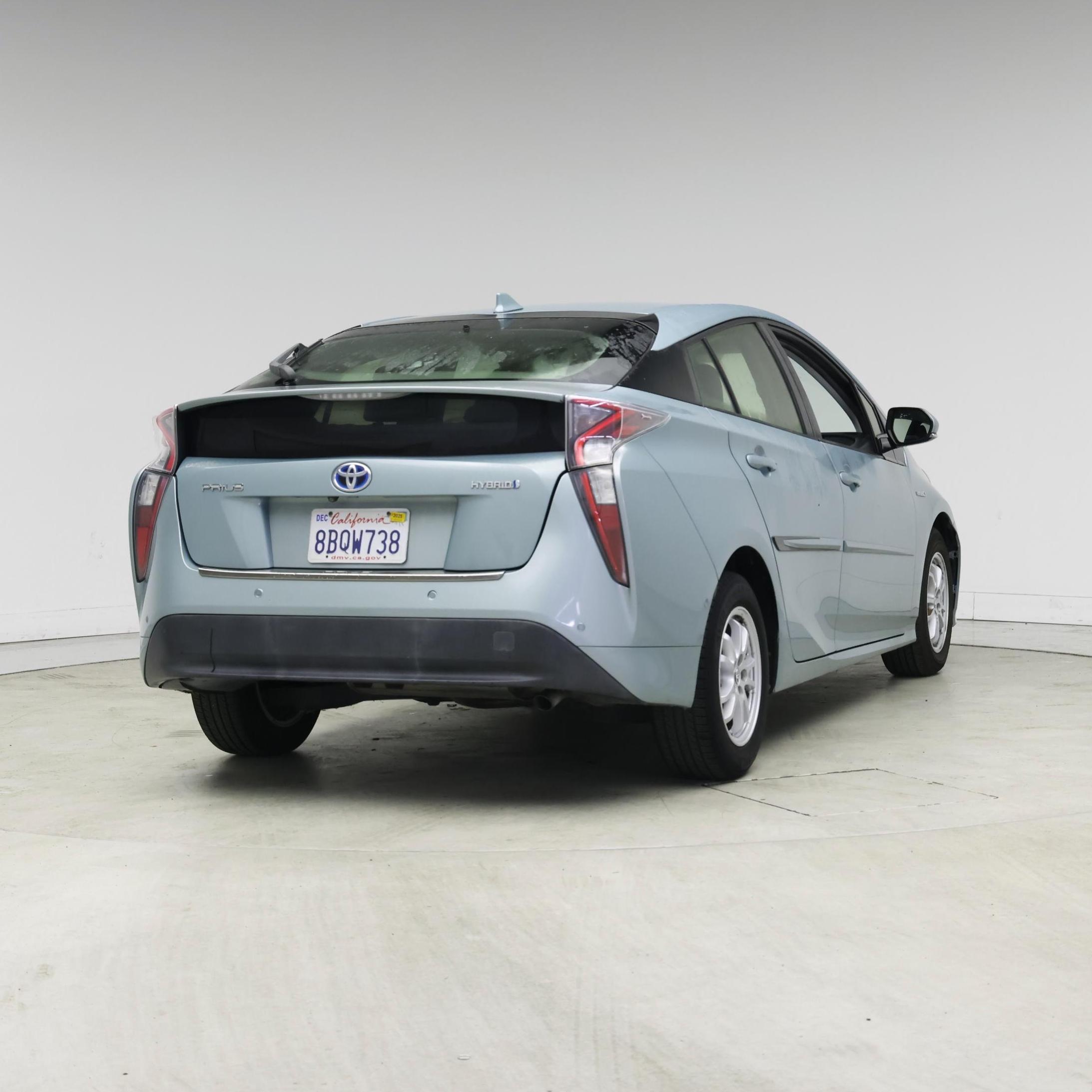 Thumbnail: 2017 Toyota Prius - 8