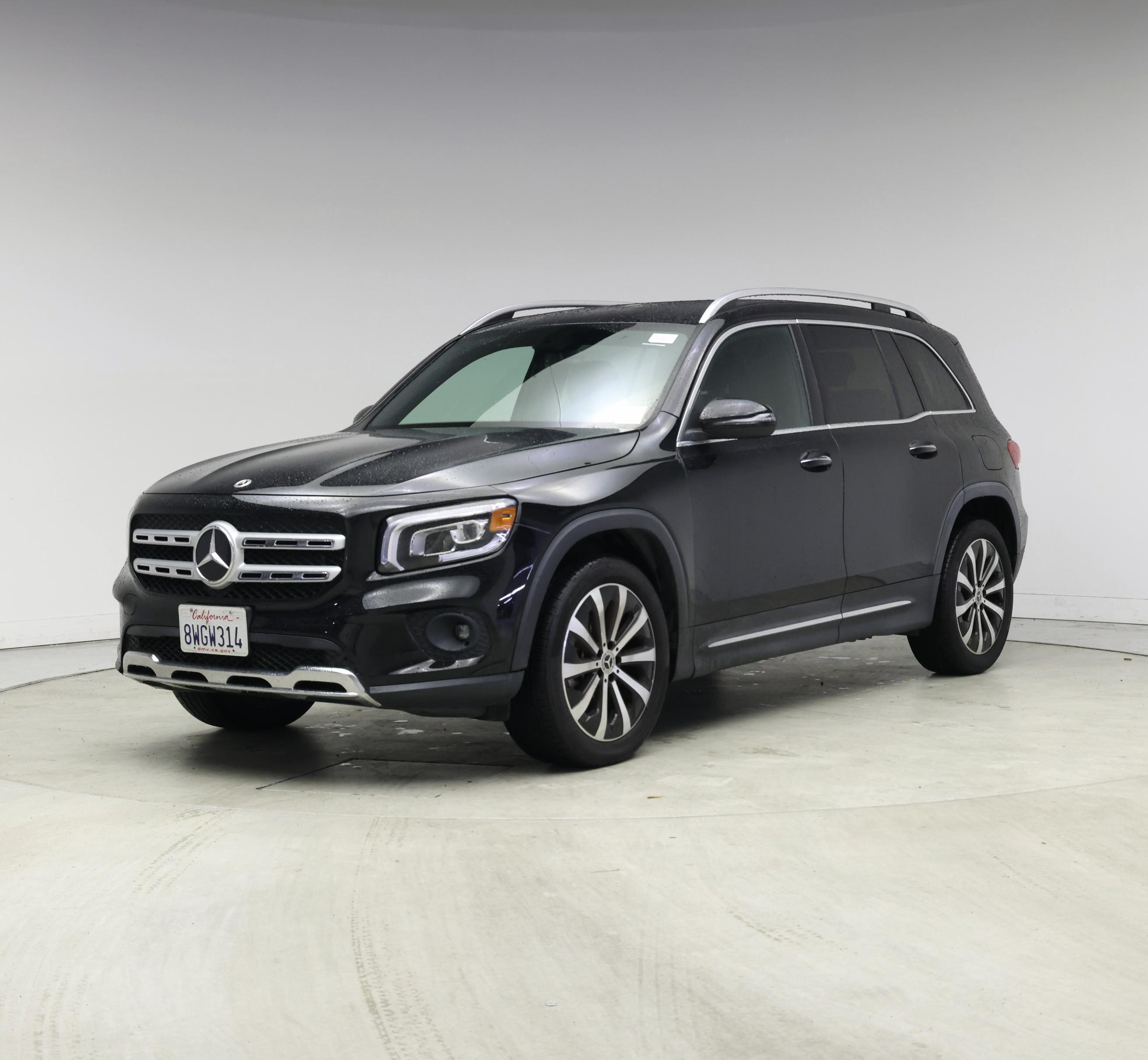 Thumbnail: 2021 Mercedes-Benz GLB - 4