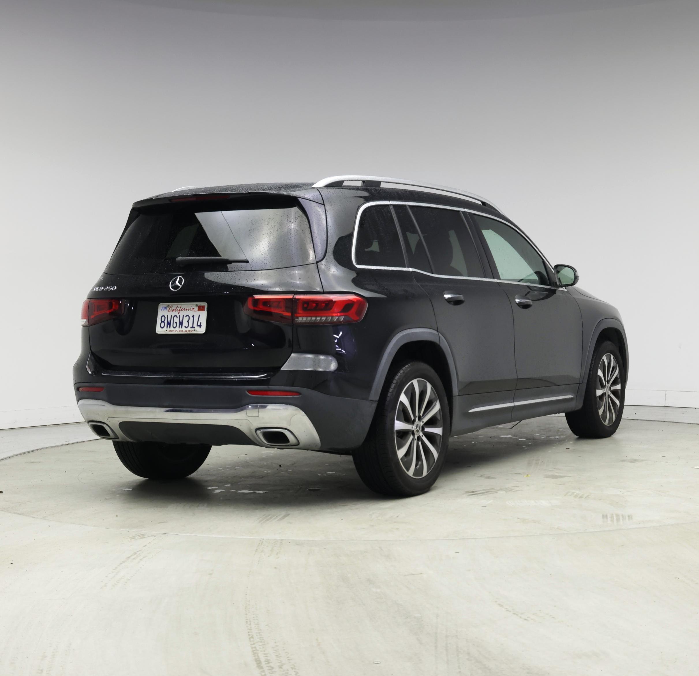 Thumbnail: 2021 Mercedes-Benz GLB - 8