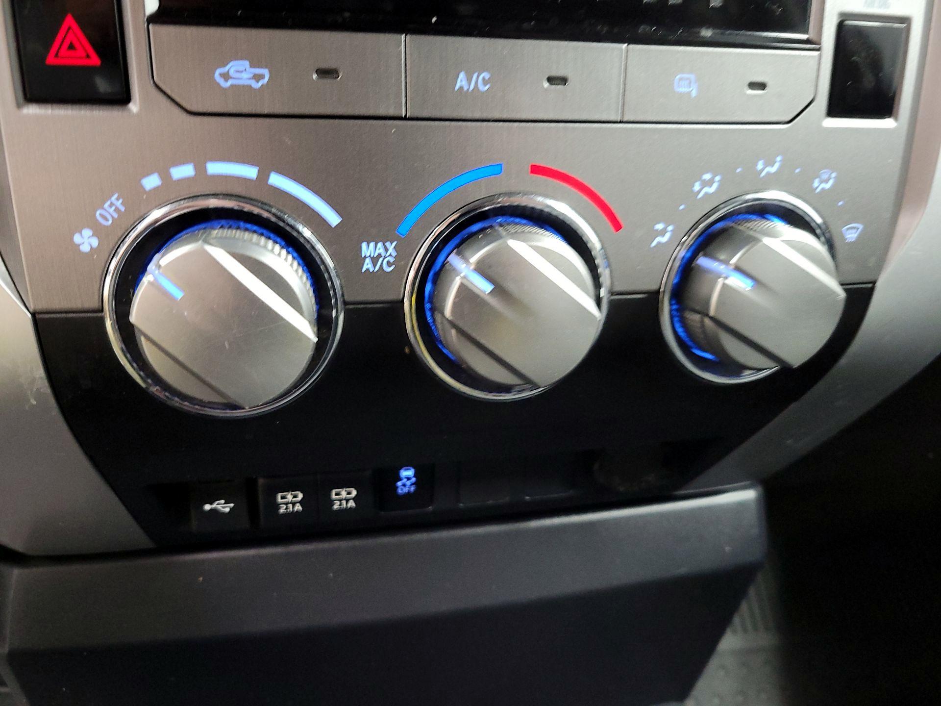 Thumbnail: 2021 Toyota Tundra - 16