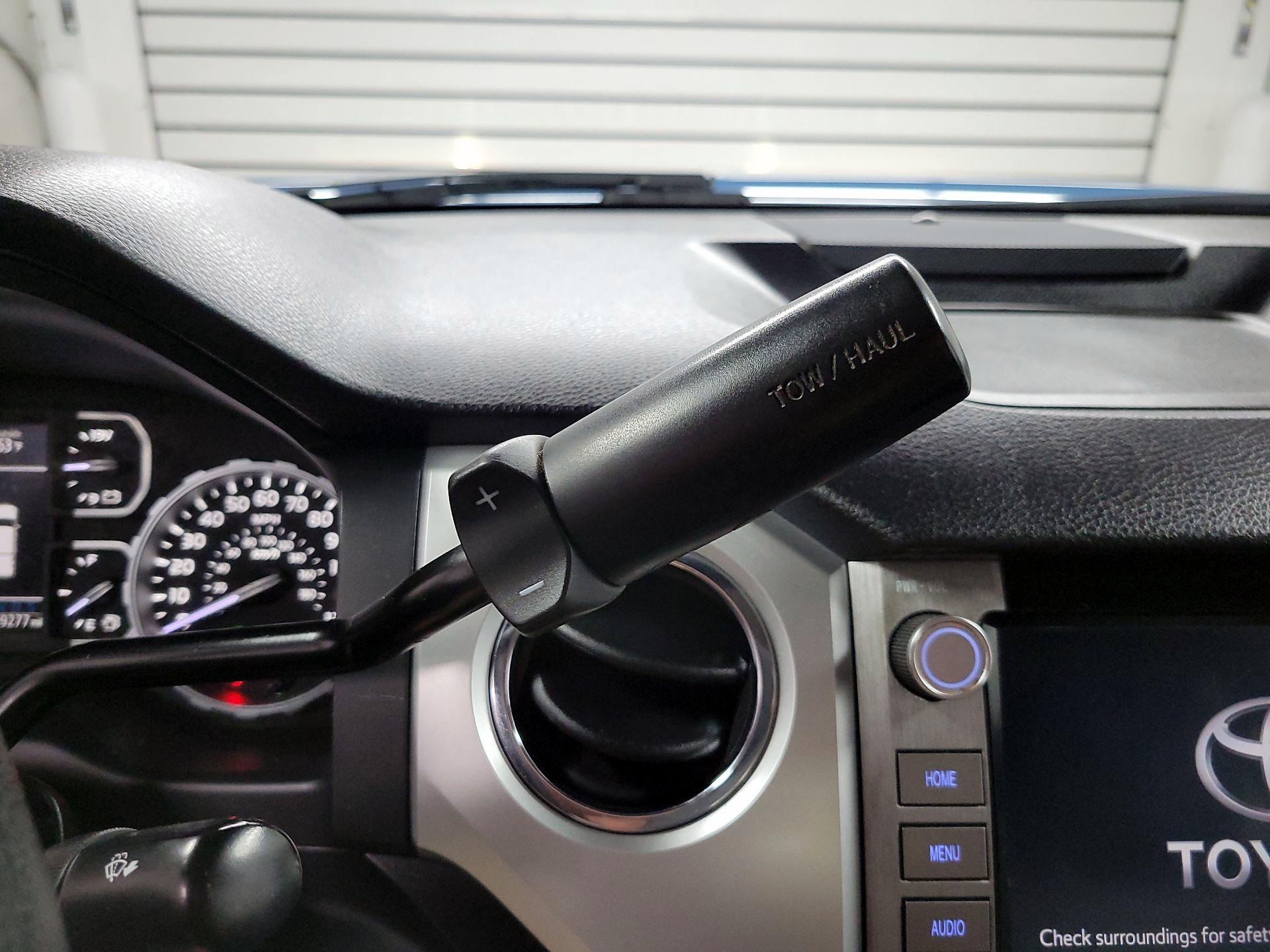 Thumbnail: 2021 Toyota Tundra - 17