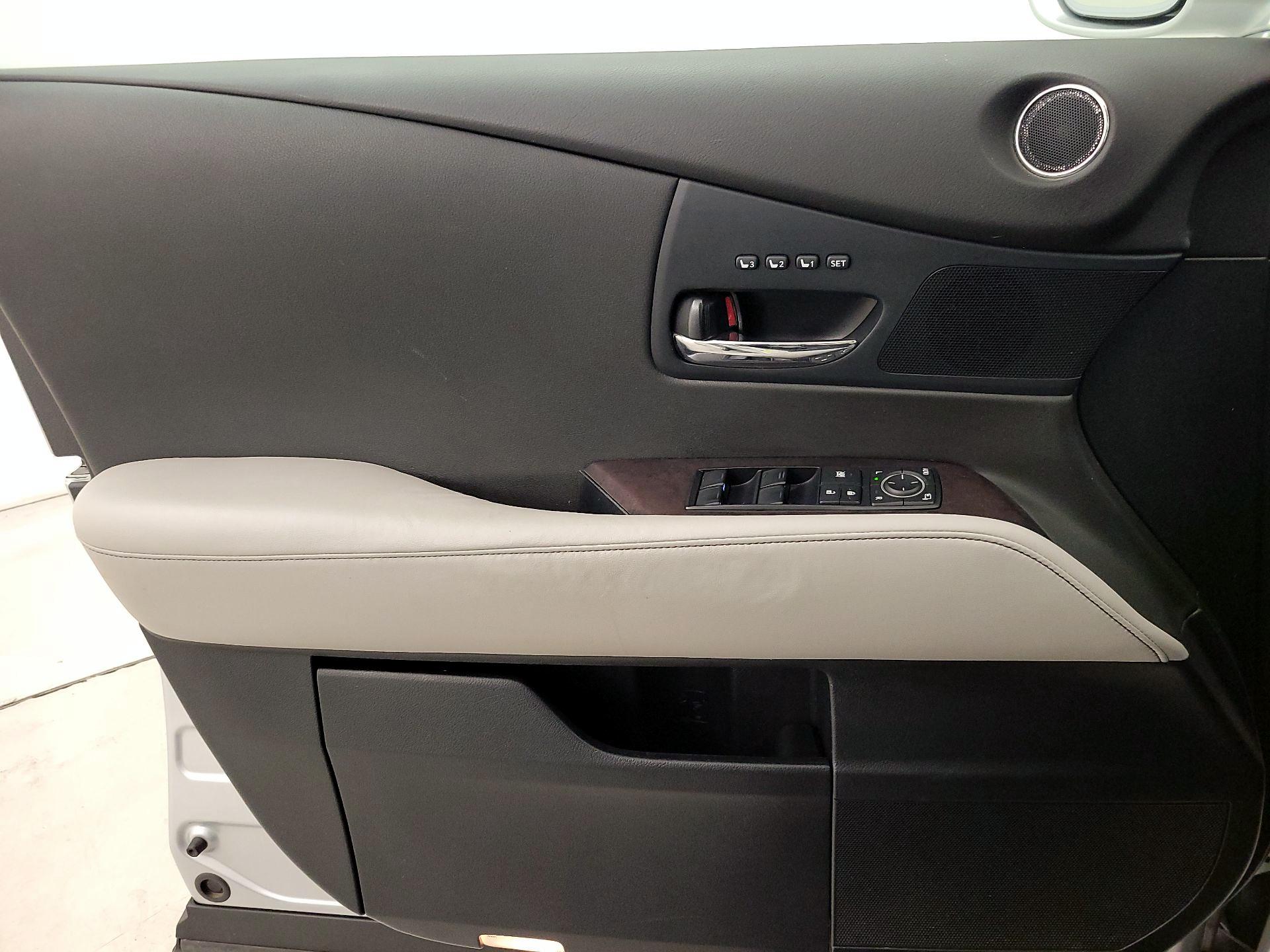 Thumbnail: 2015 Lexus RX - 12