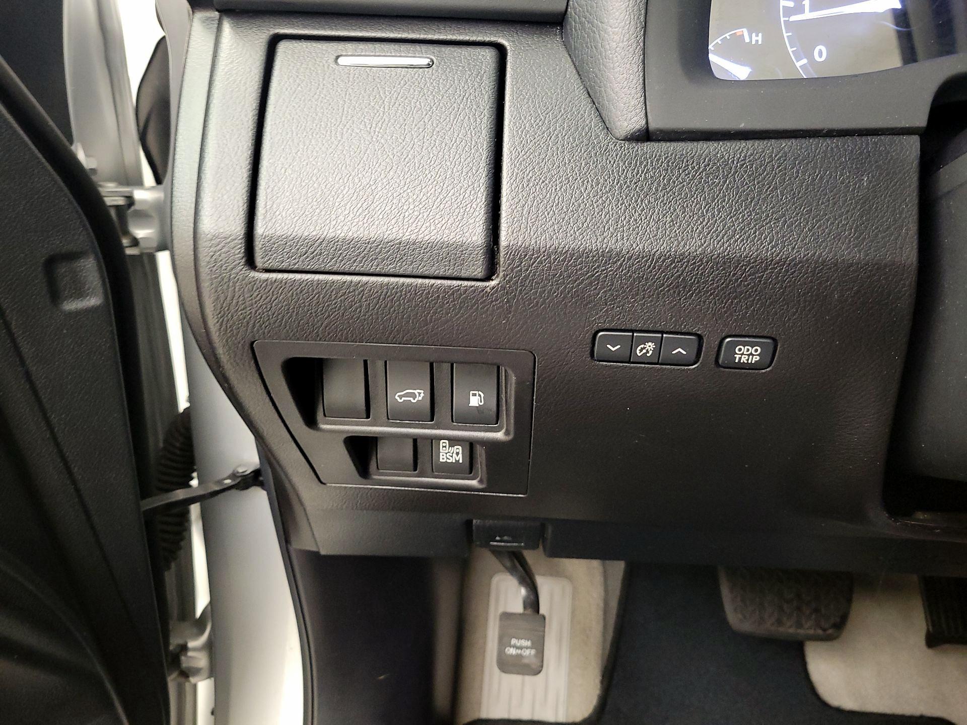 Thumbnail: 2015 Lexus RX - 13