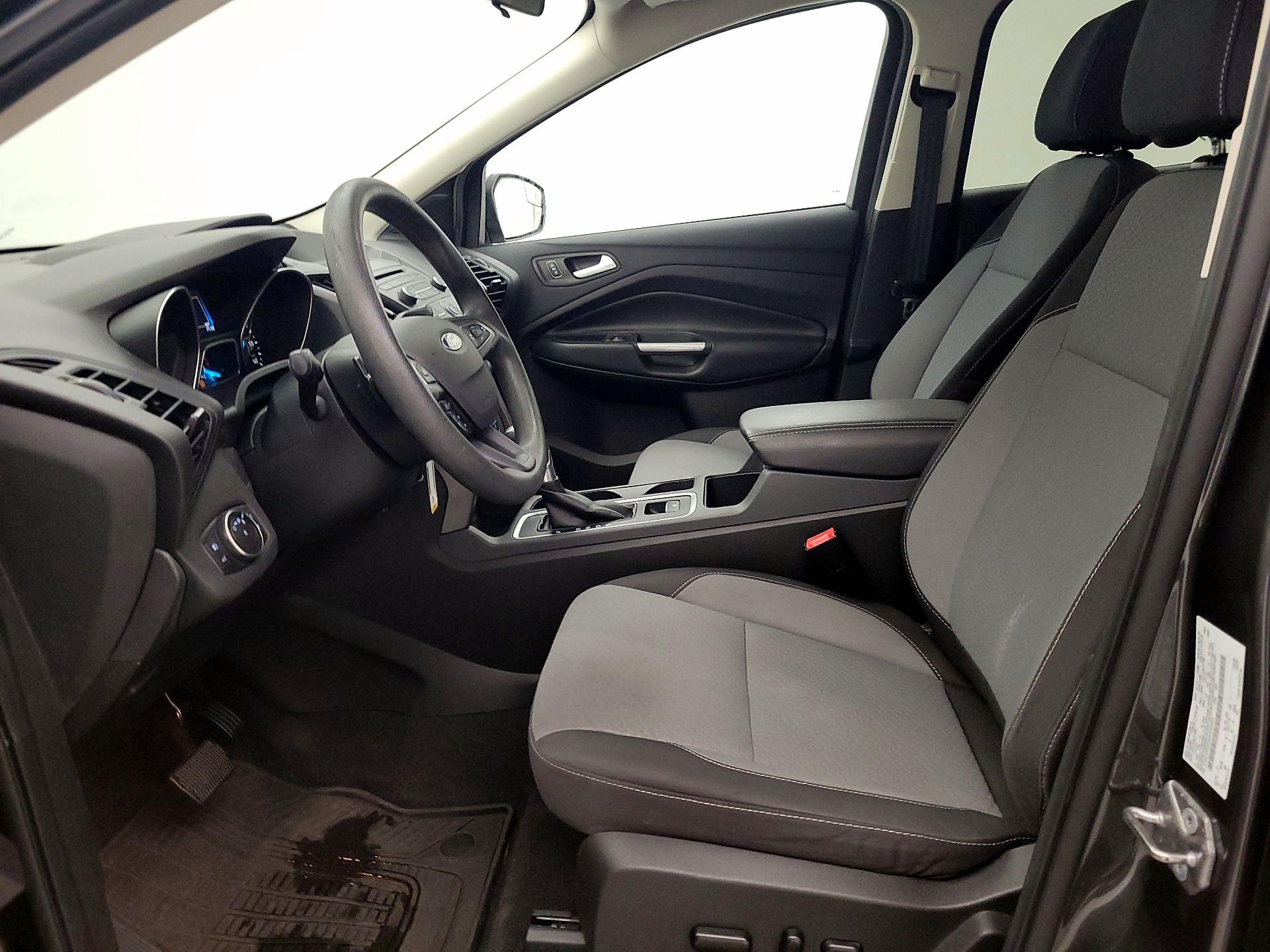 Thumbnail: 2017 Ford Escape - 11