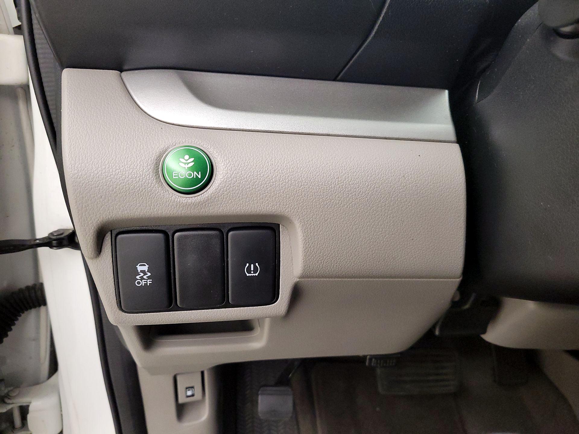 Thumbnail: 2014 Honda CR-V - 13