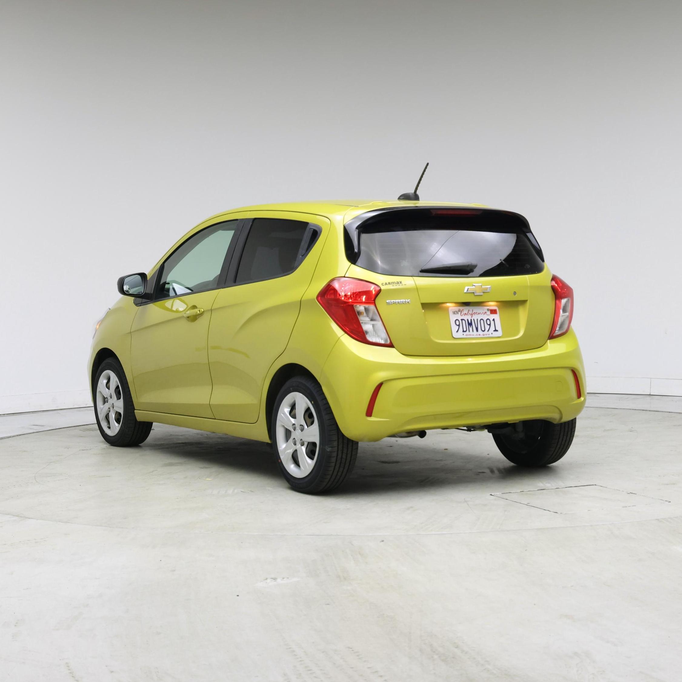 Thumbnail: 2022 Chevrolet Spark - 2