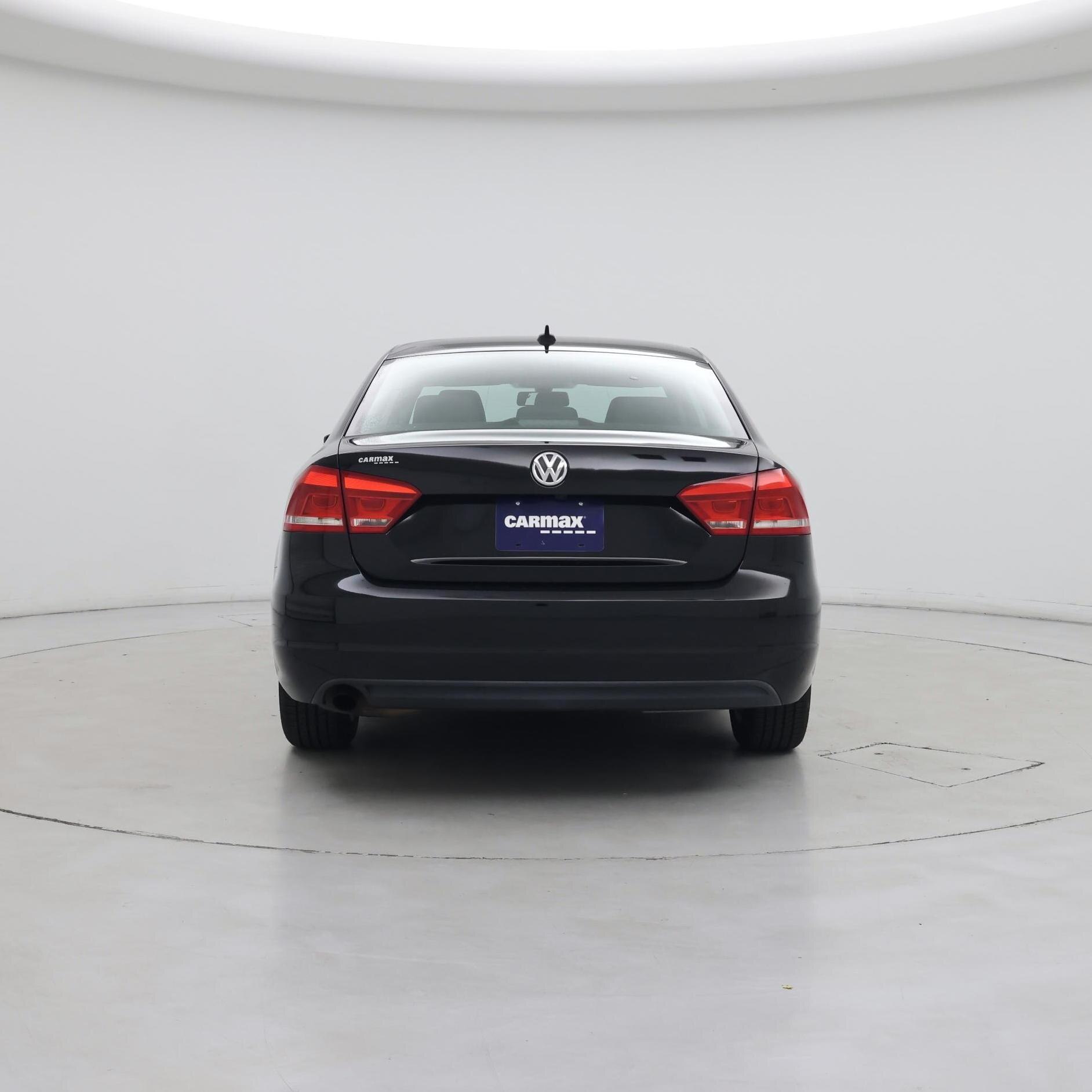 Thumbnail: 2015 Volkswagen Passat - 6