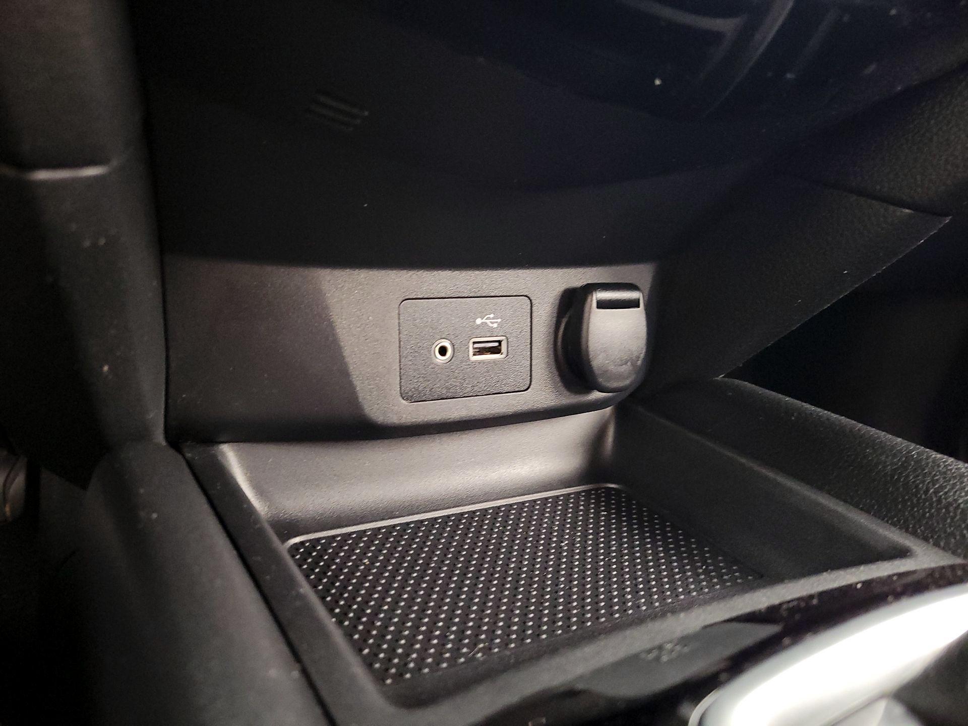 Thumbnail: 2018 Nissan Rogue - 18