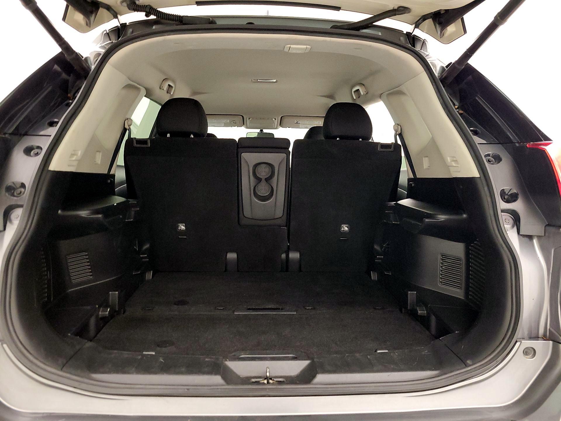 Thumbnail: 2018 Nissan Rogue - 20