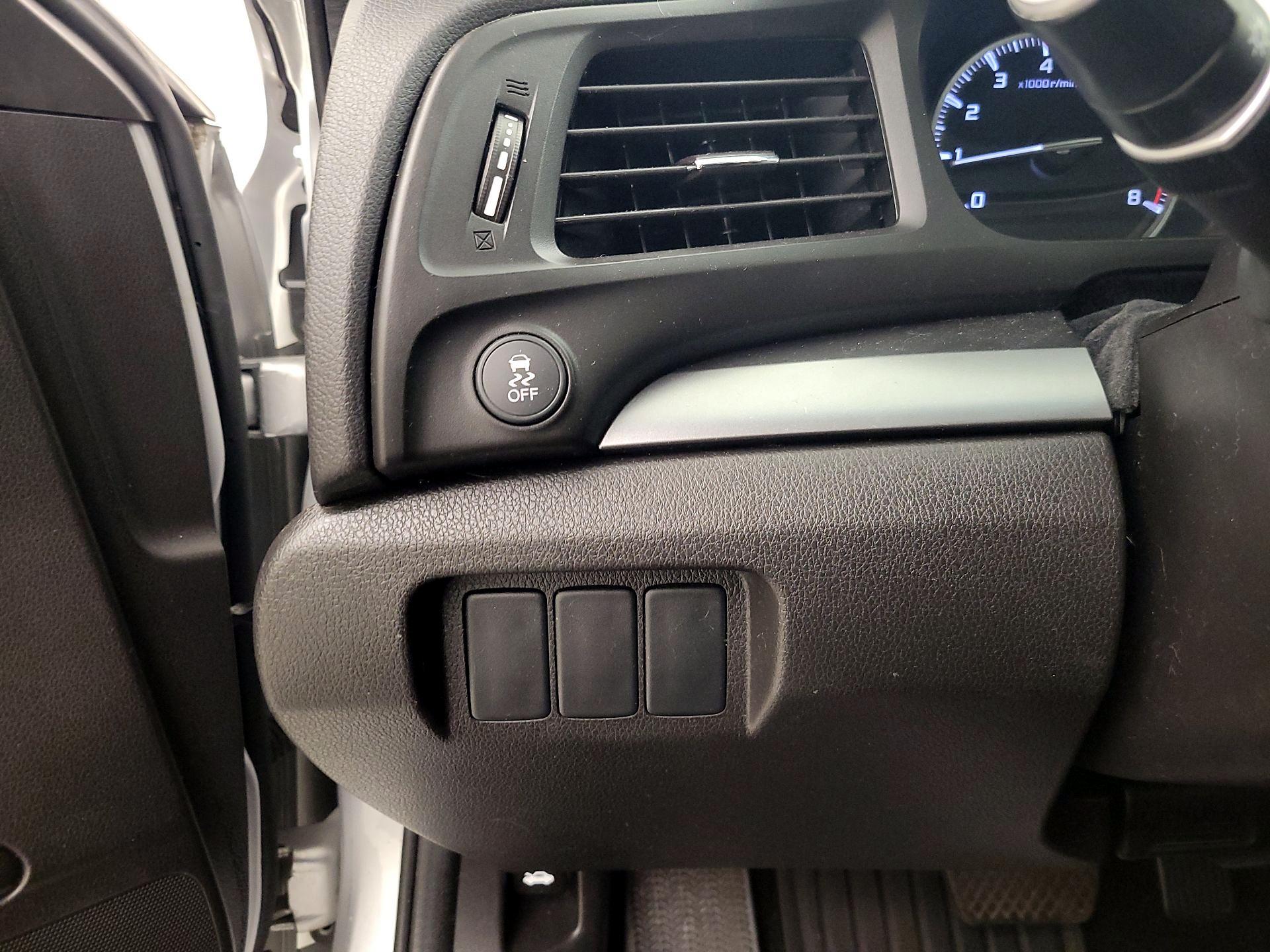 Thumbnail: 2015 Acura ILX - 13