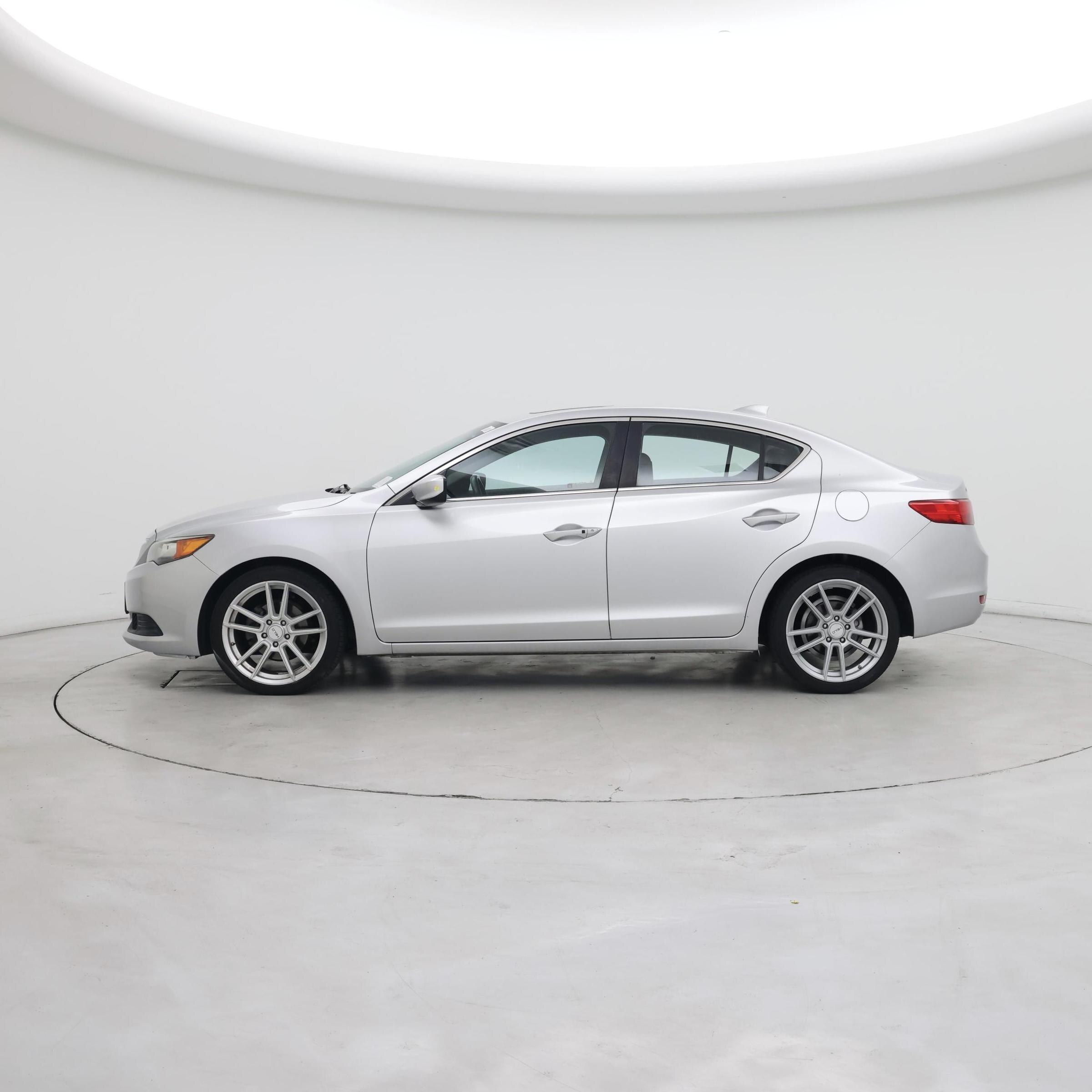 Thumbnail: 2015 Acura ILX - 3