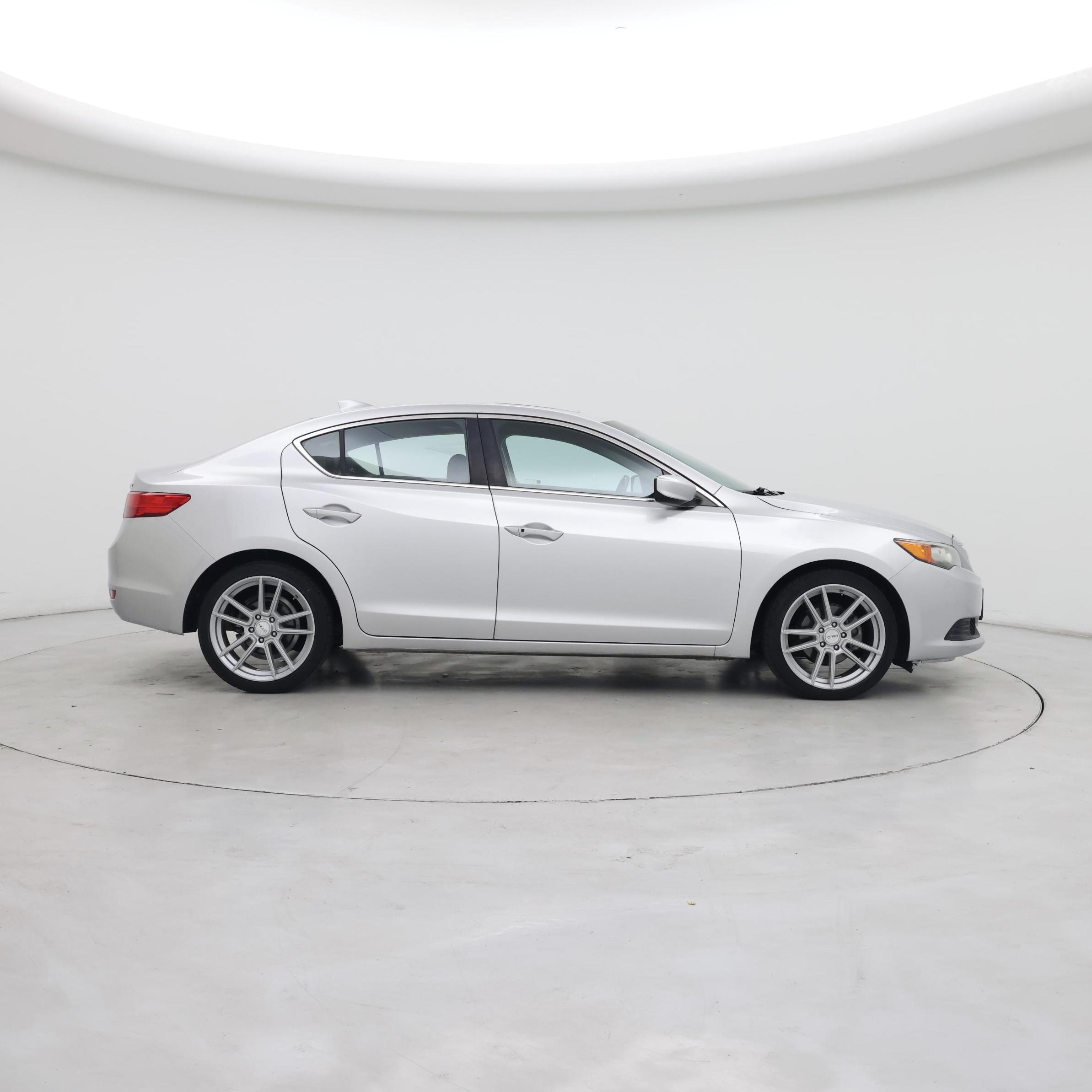 Thumbnail: 2015 Acura ILX - 7