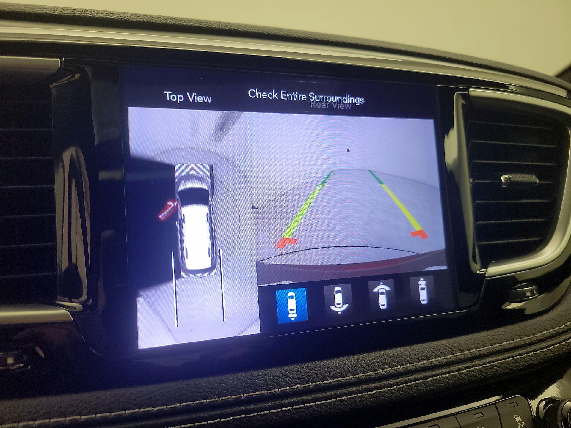 Thumbnail: 2019 Chrysler Pacifica - 15