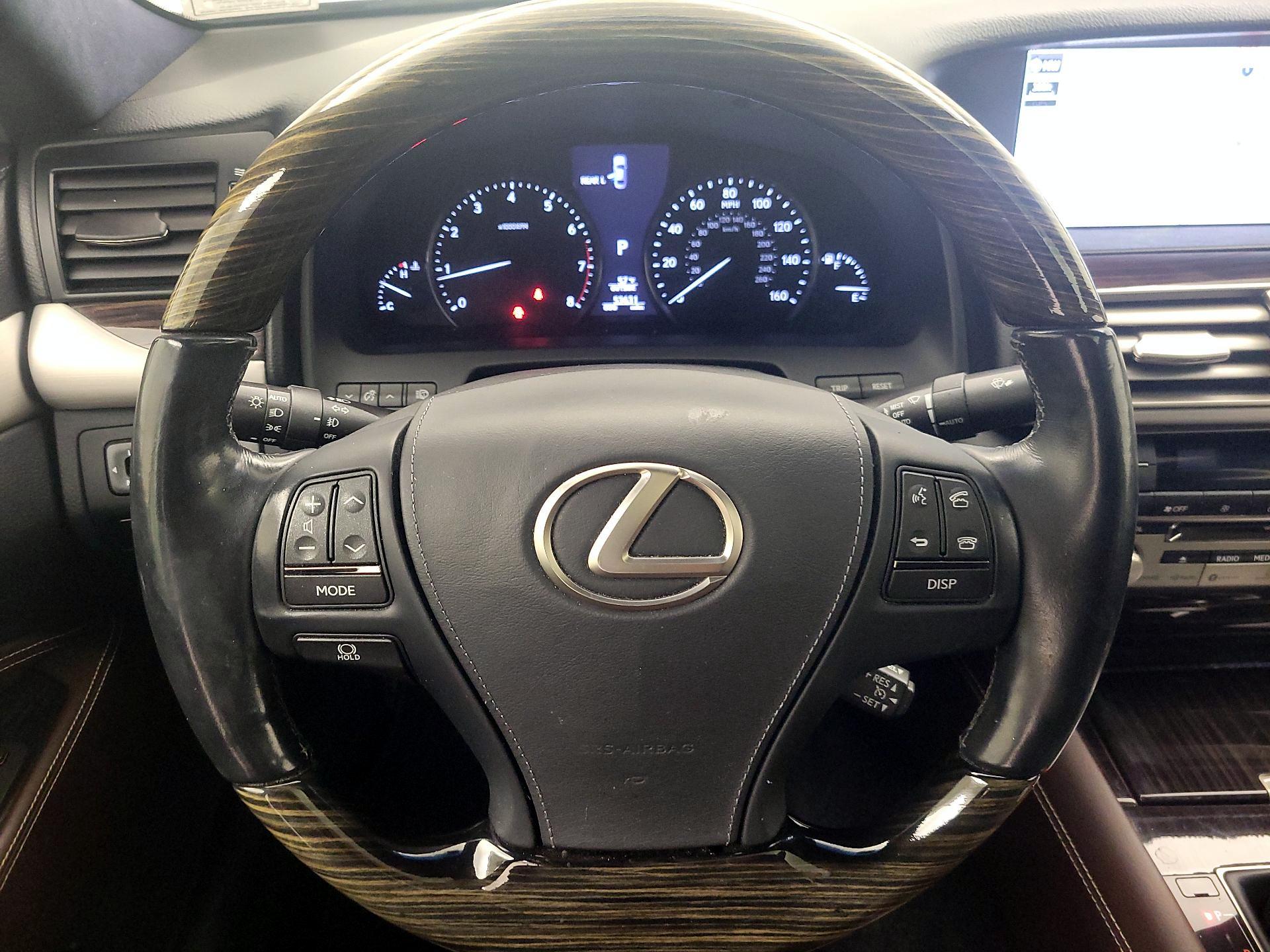 Thumbnail: 2017 Lexus LS - 10