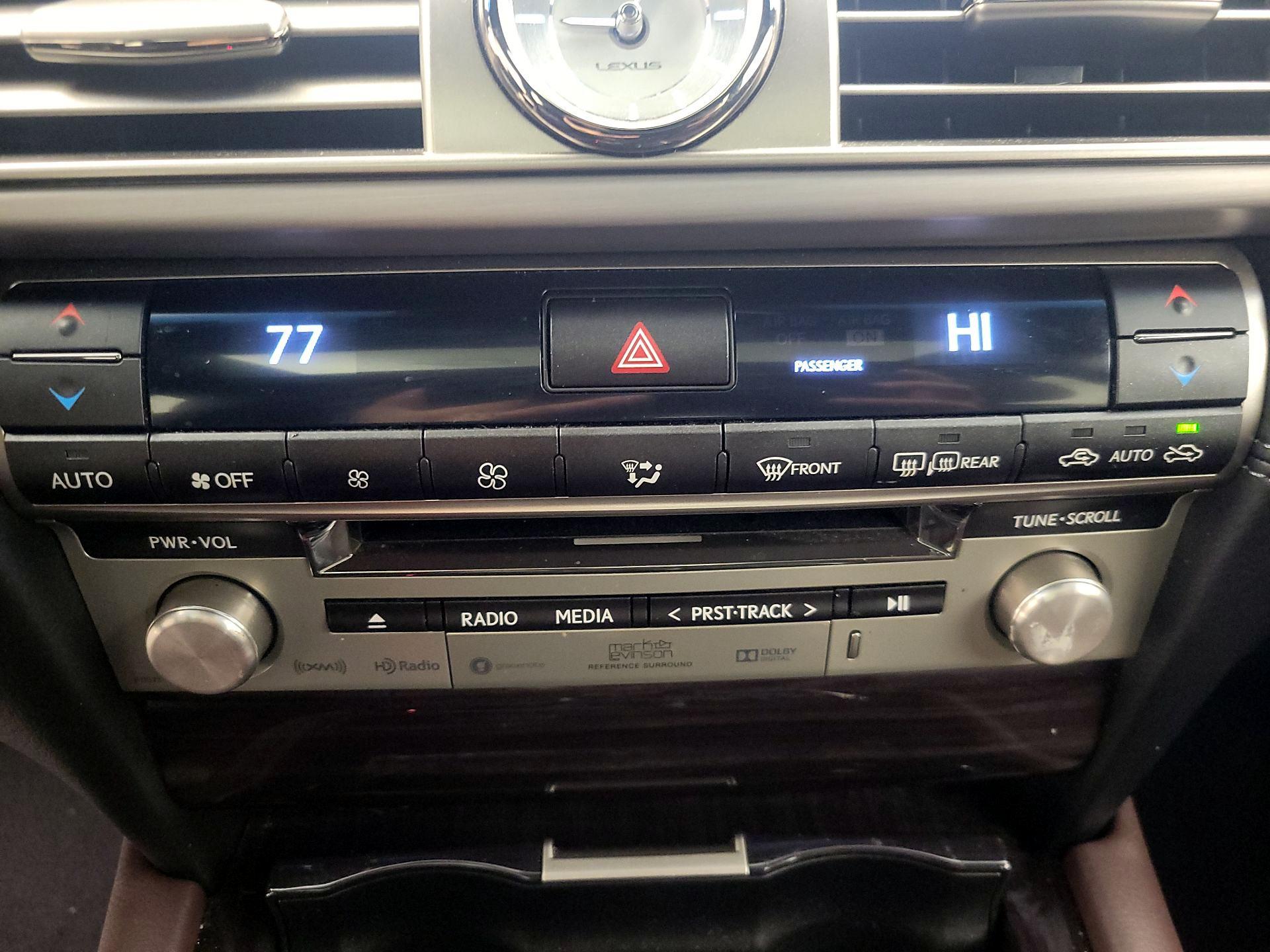 Thumbnail: 2017 Lexus LS - 17