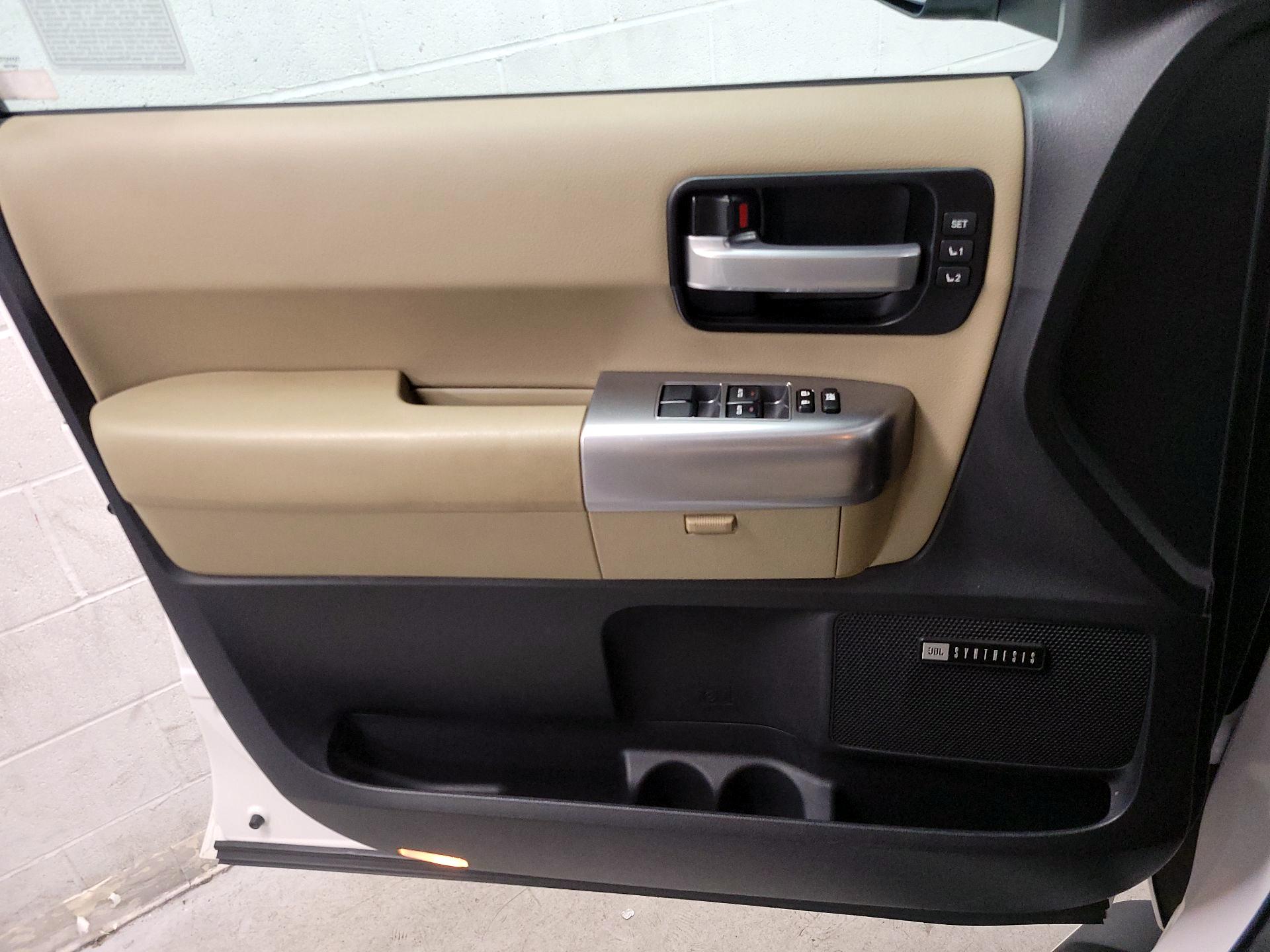 Thumbnail: 2021 Toyota Sequoia - 12