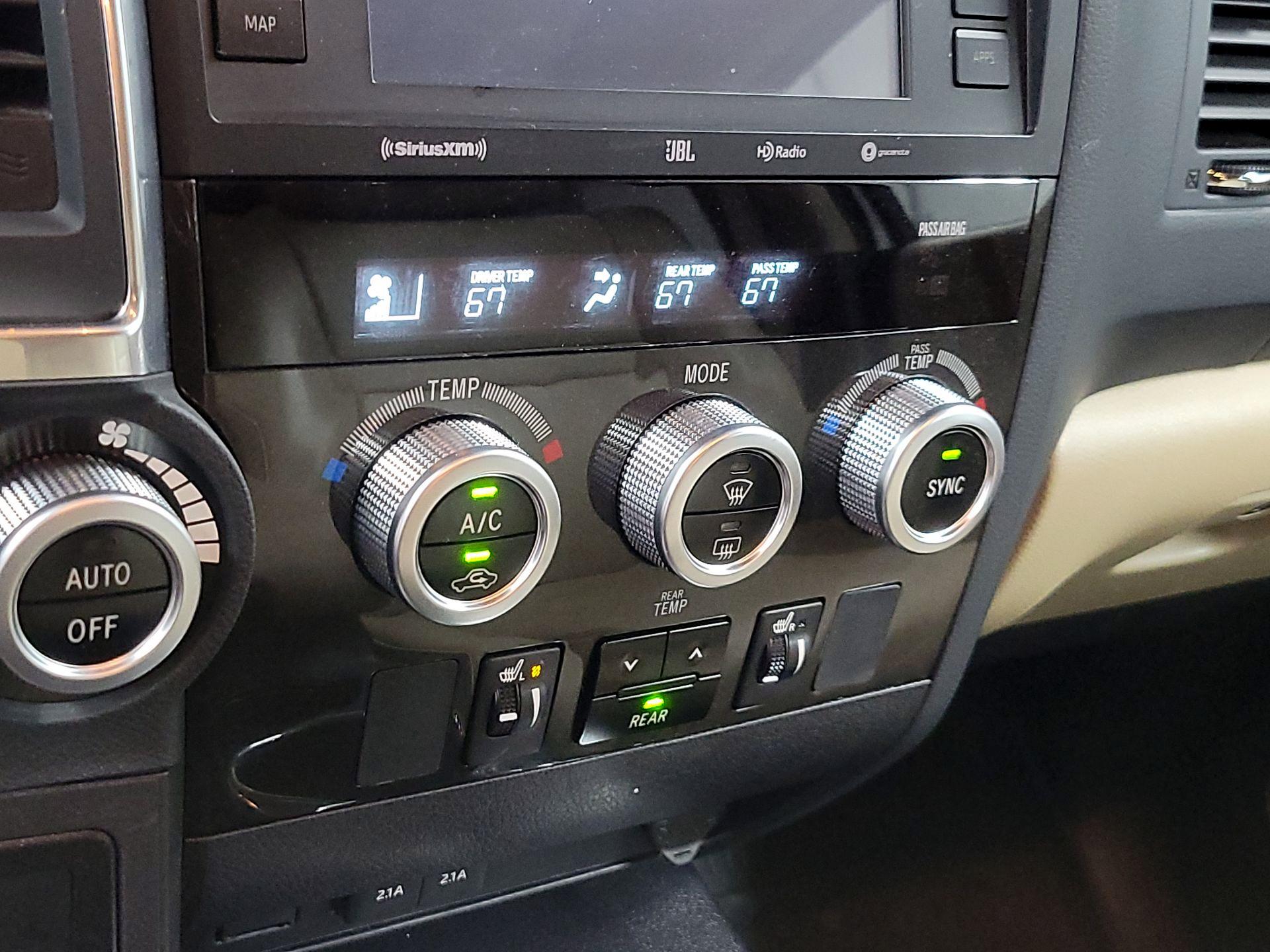 Thumbnail: 2021 Toyota Sequoia - 15