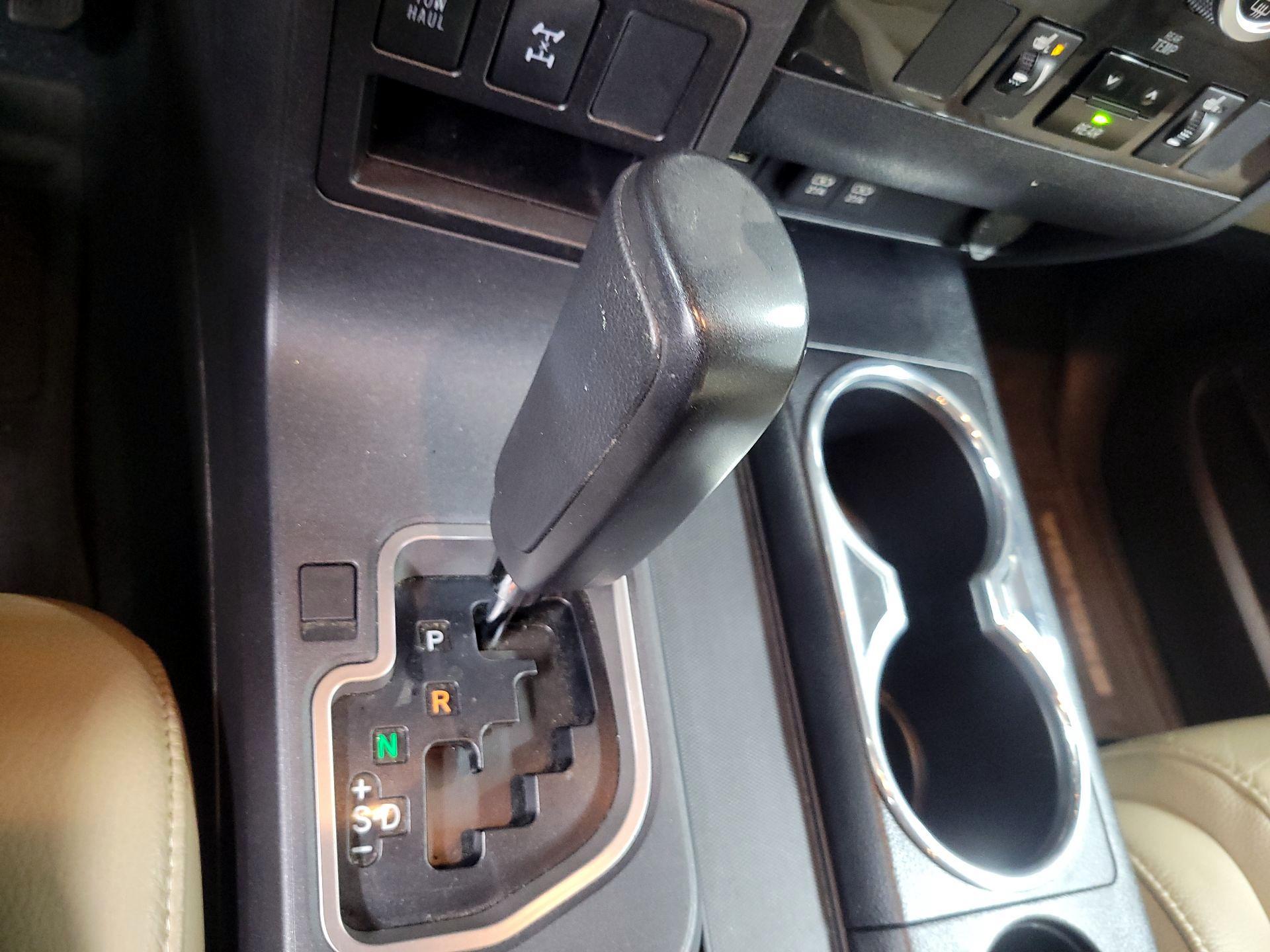 Thumbnail: 2021 Toyota Sequoia - 16