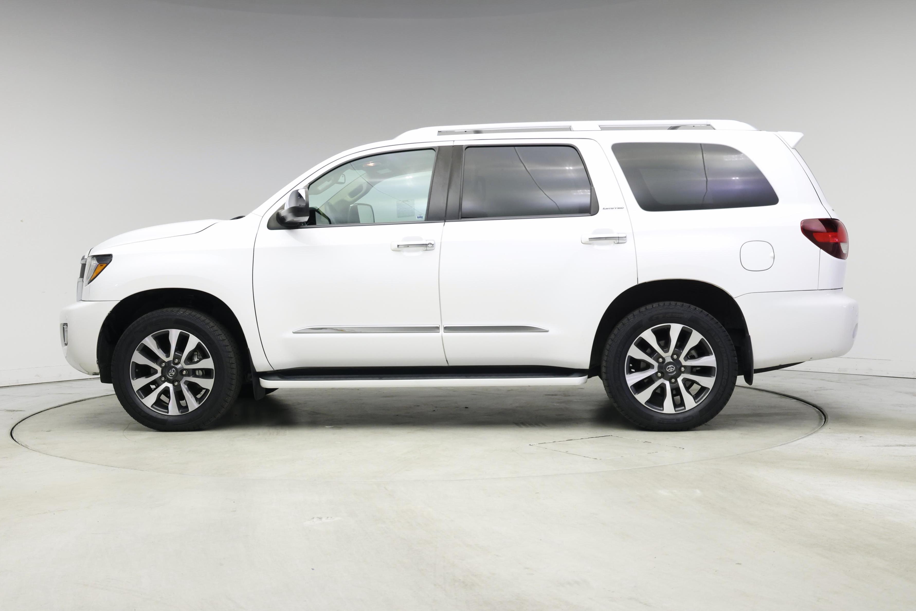 Thumbnail: 2021 Toyota Sequoia - 3