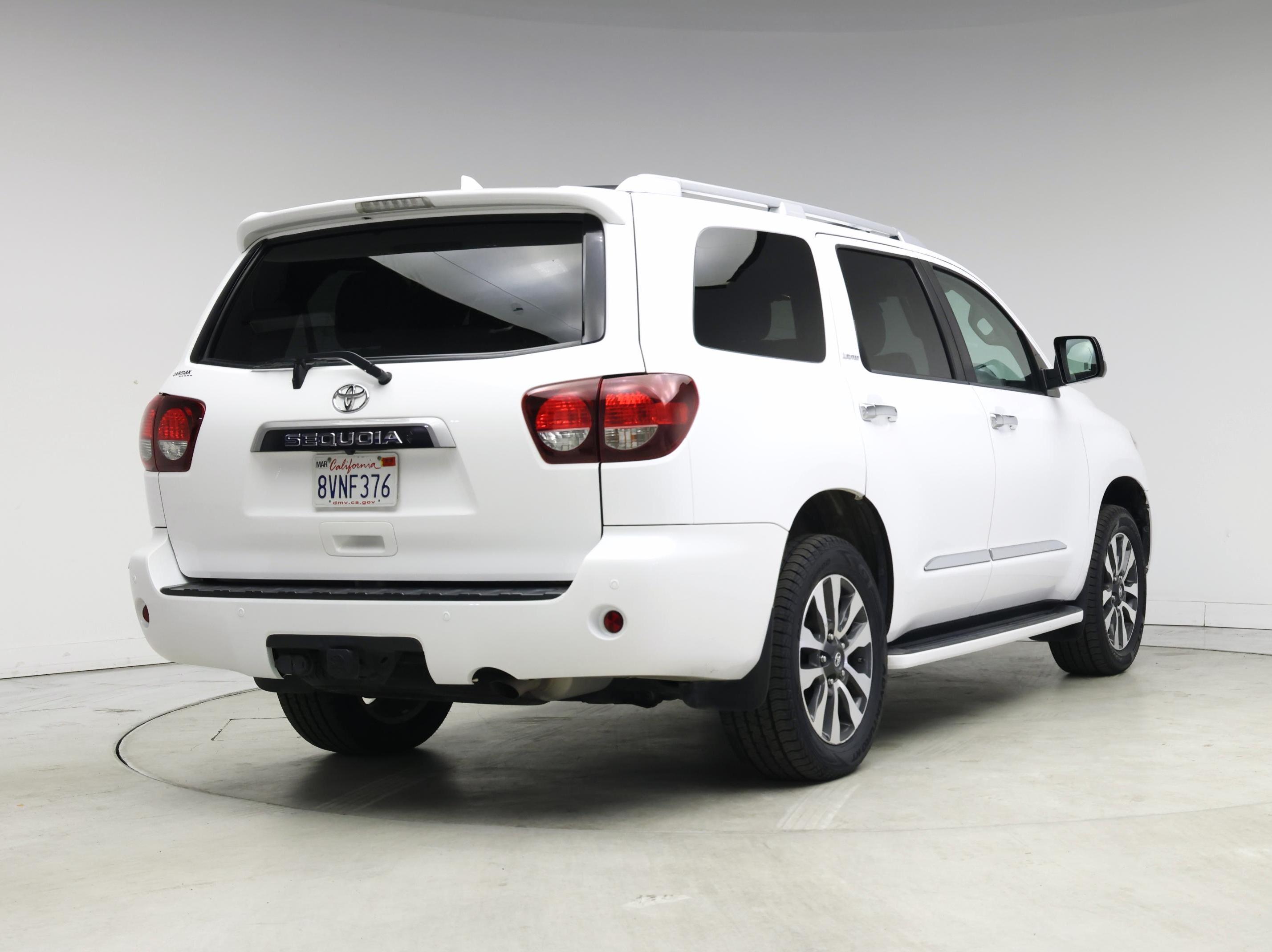 Thumbnail: 2021 Toyota Sequoia - 8