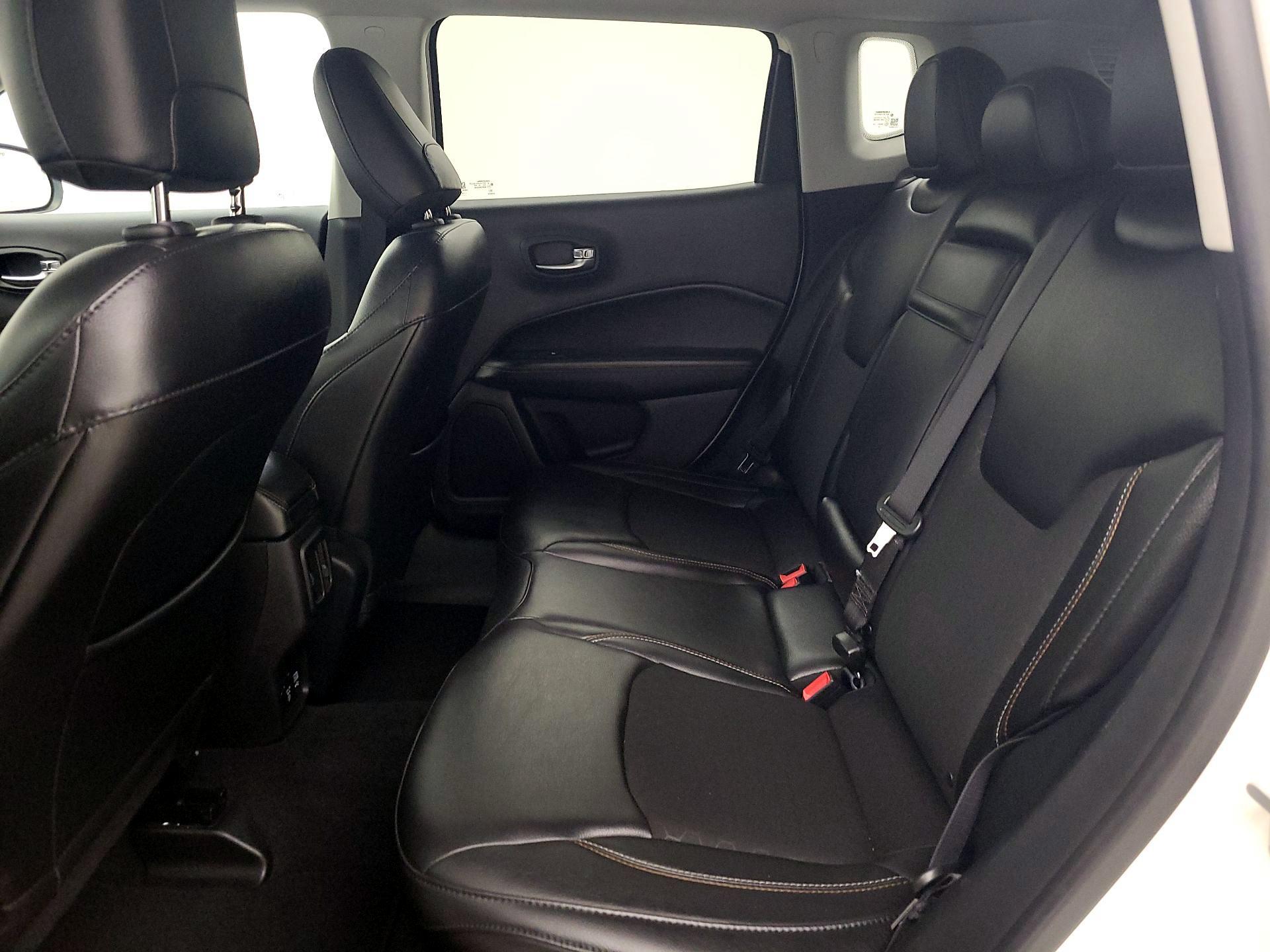 Thumbnail: 2018 Jeep Compass - 19