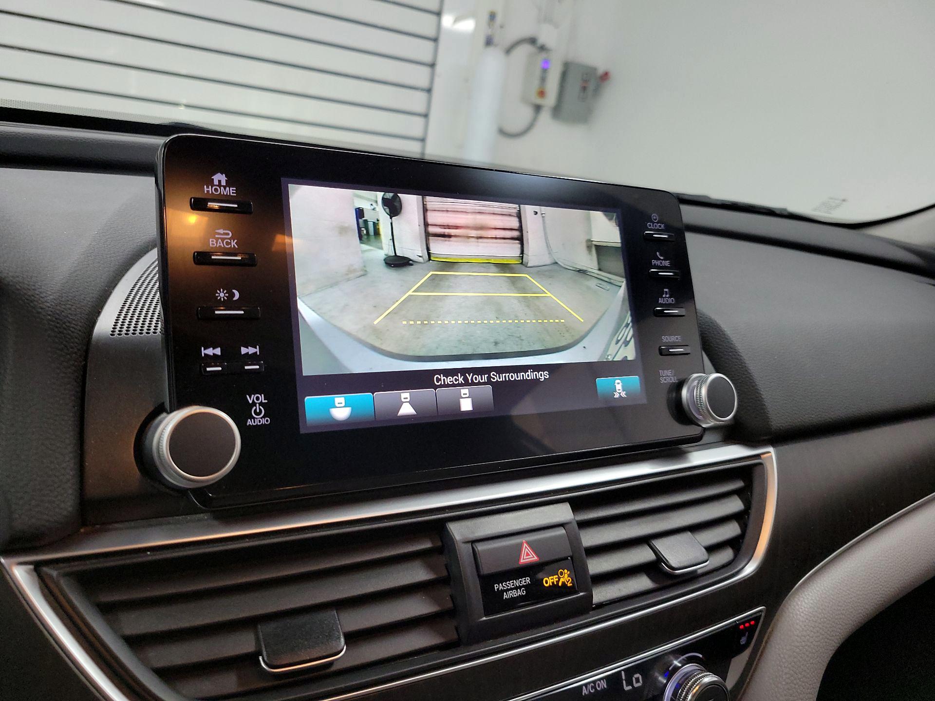 Thumbnail: 2018 Honda Accord - 14