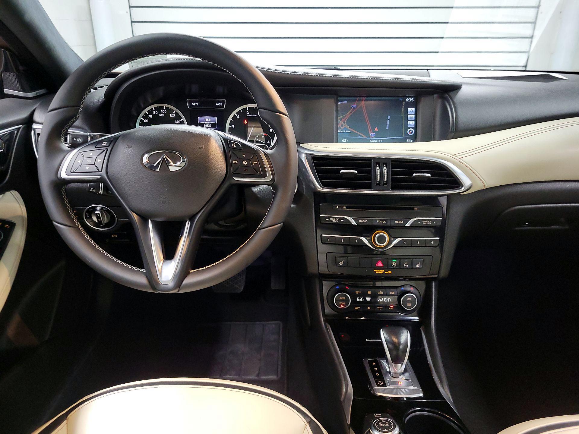 Thumbnail: 2017 INFINITI QX30 - 9