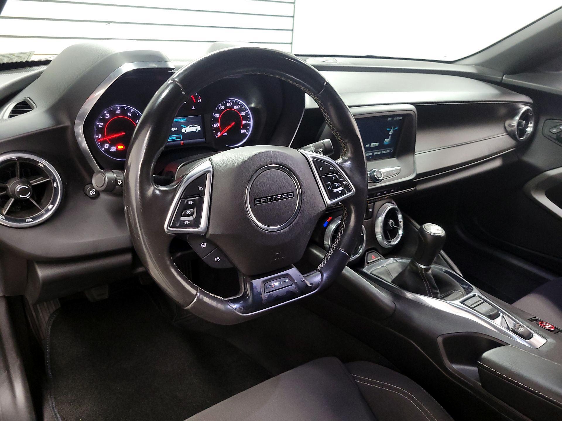 Thumbnail: 2017 Chevrolet Camaro - 9