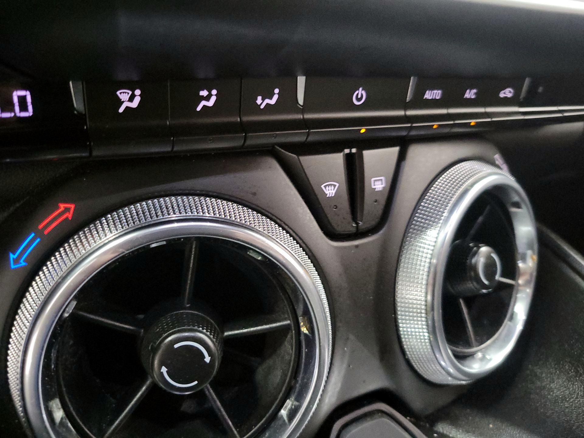 Thumbnail: 2017 Chevrolet Camaro - 15