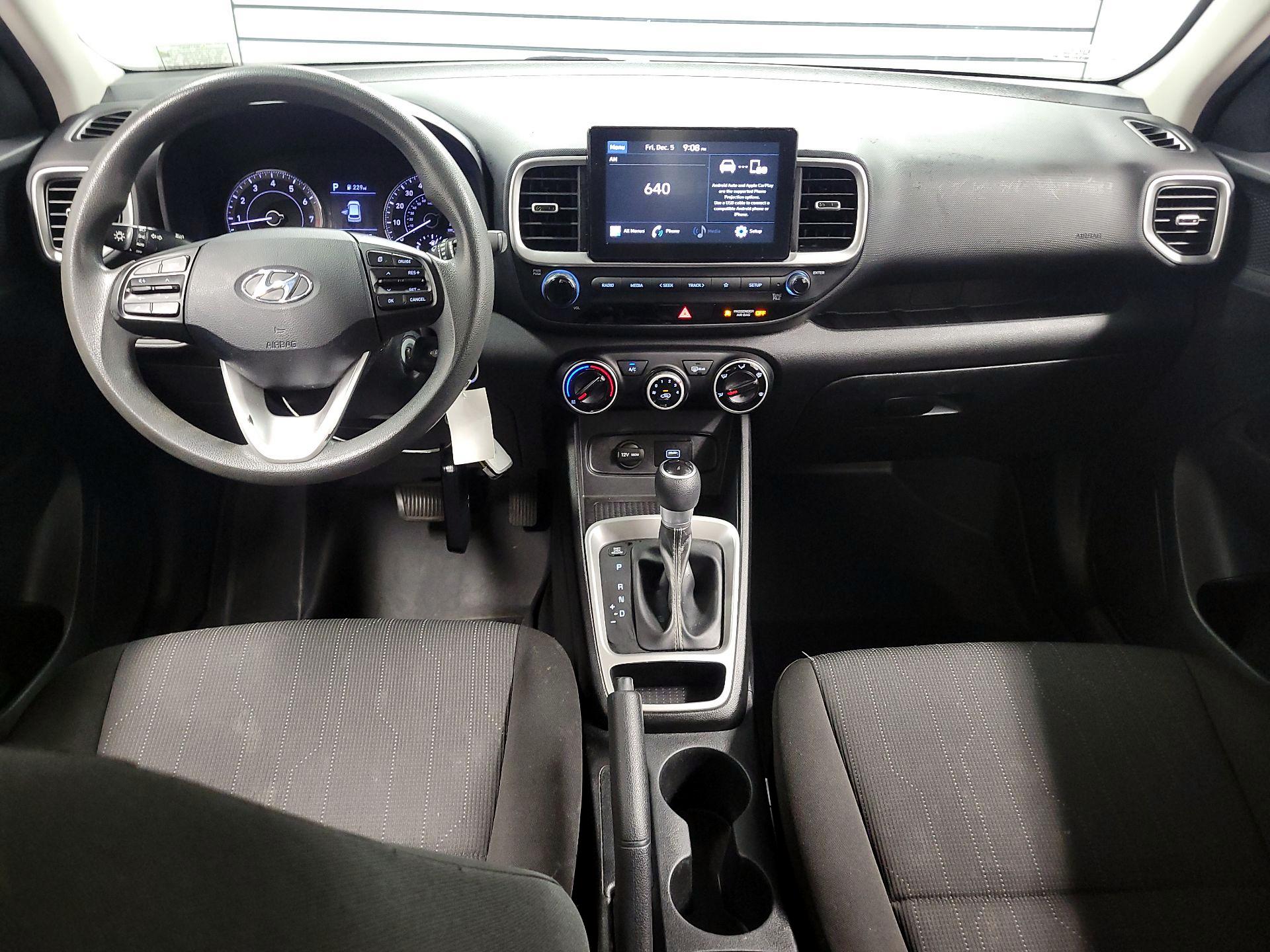 Thumbnail: 2020 Hyundai Venue - 9