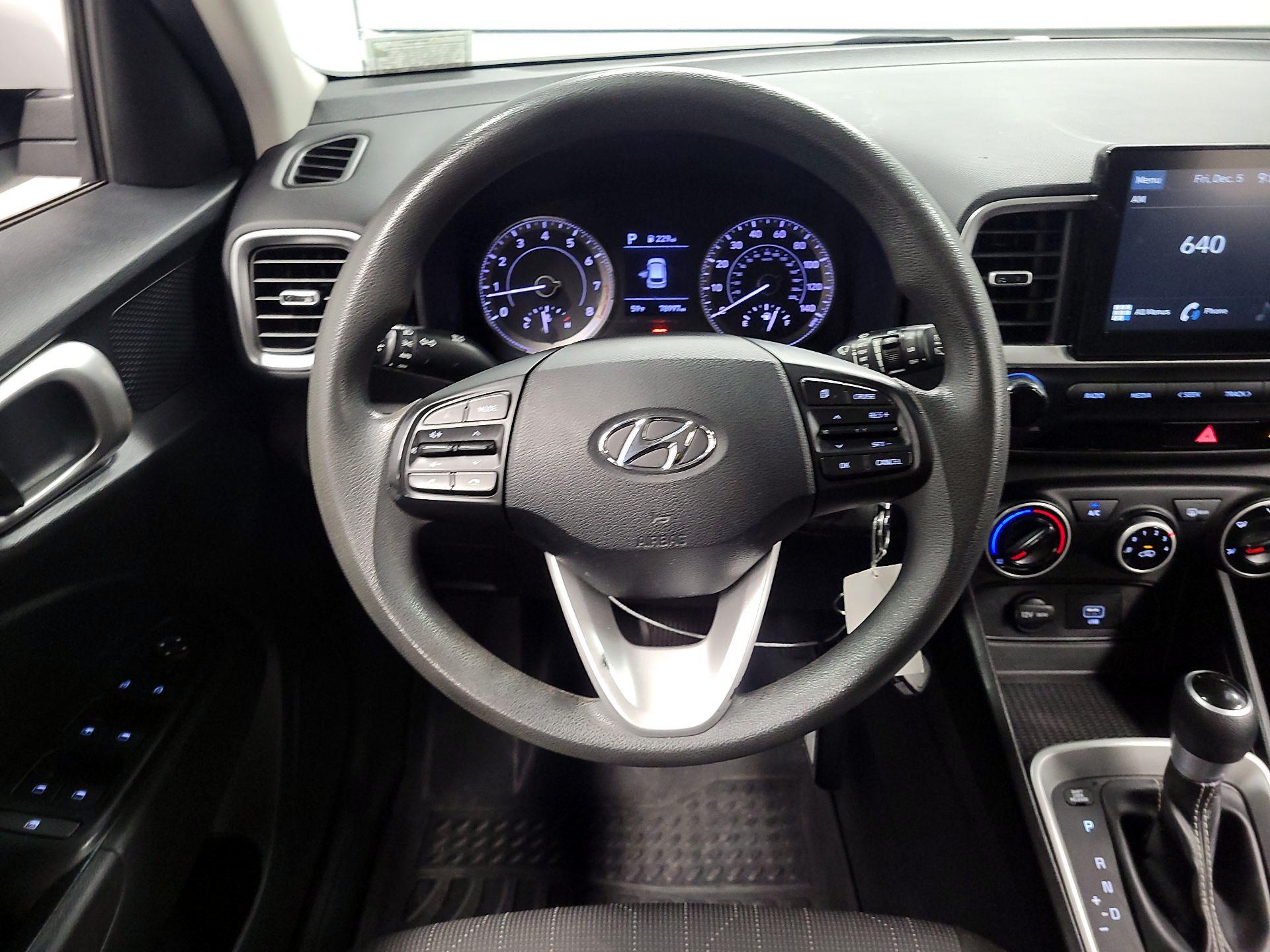 Thumbnail: 2020 Hyundai Venue - 10