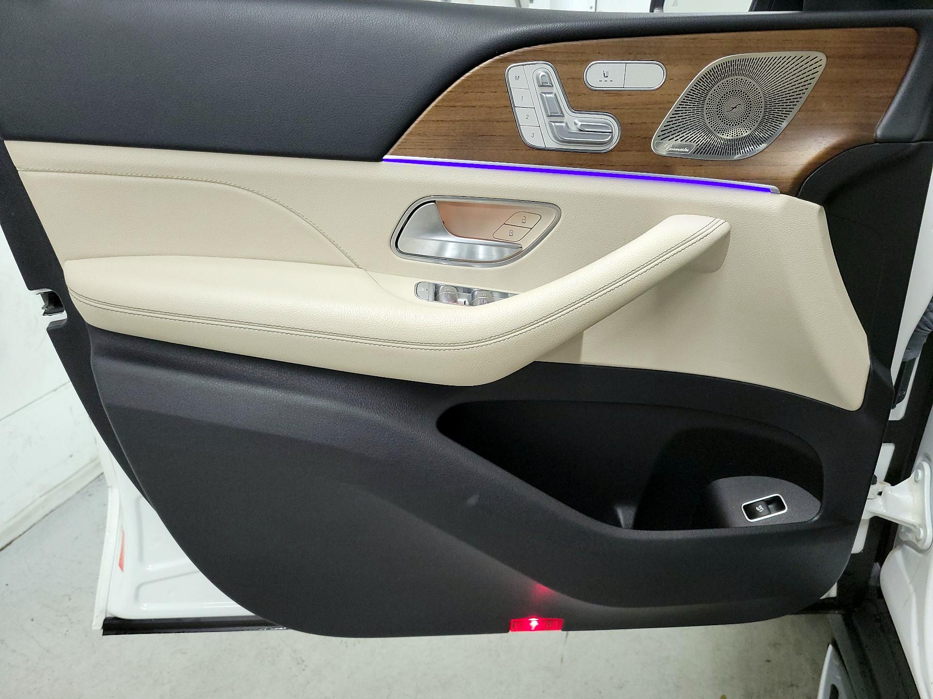 Thumbnail: 2023 Mercedes-Benz GLE - 12