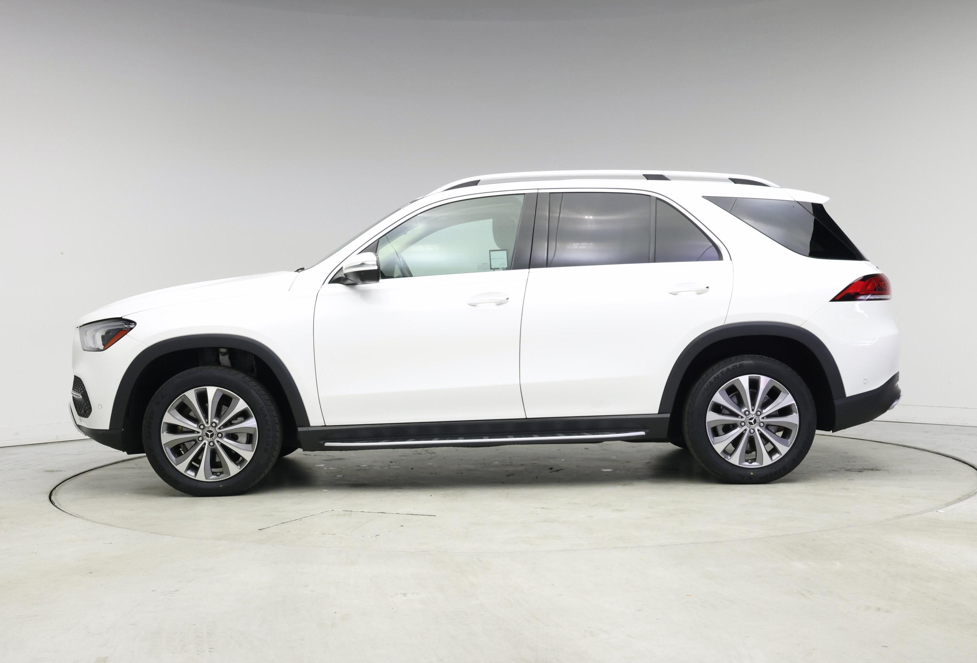 Thumbnail: 2023 Mercedes-Benz GLE - 3