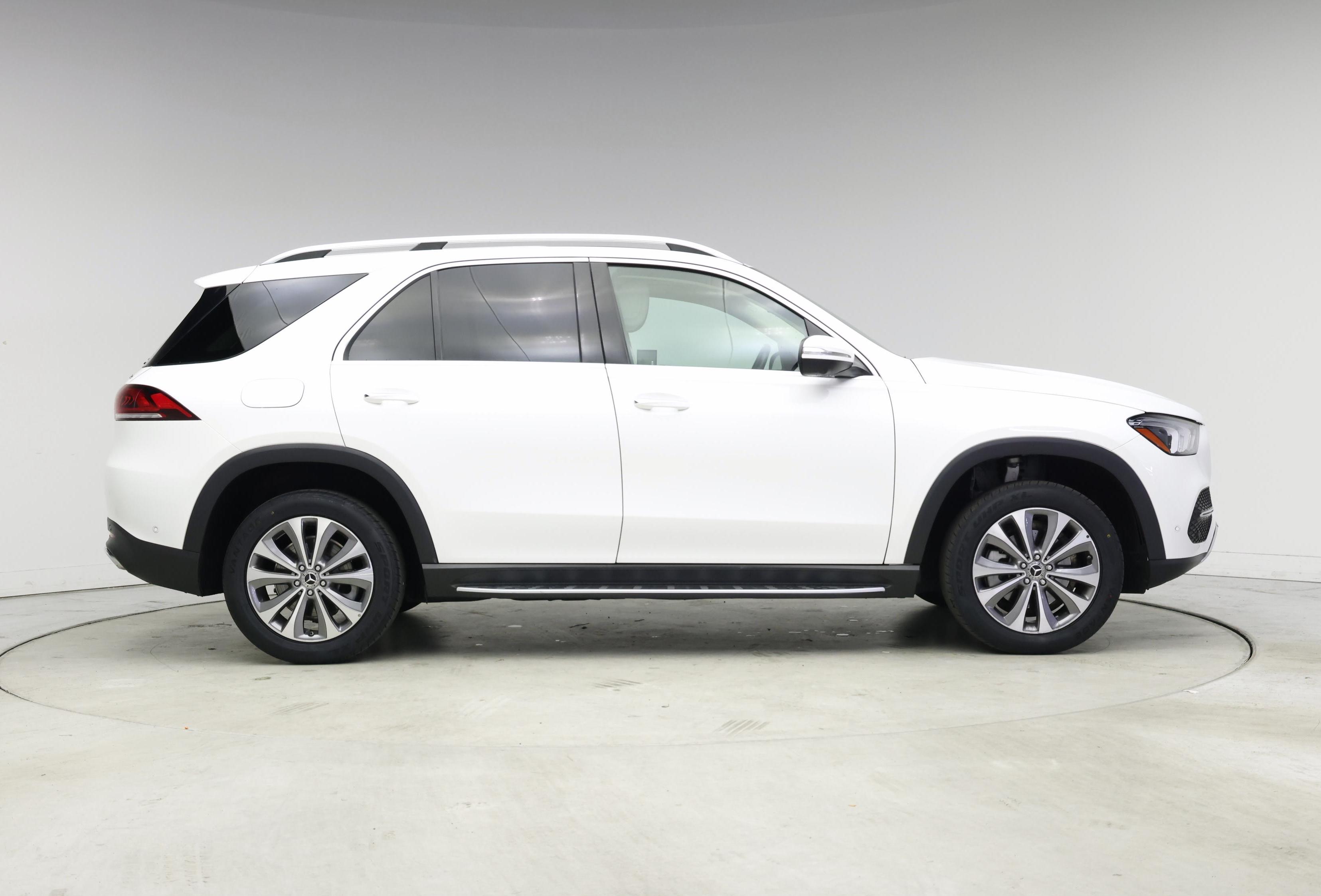 Thumbnail: 2023 Mercedes-Benz GLE - 7