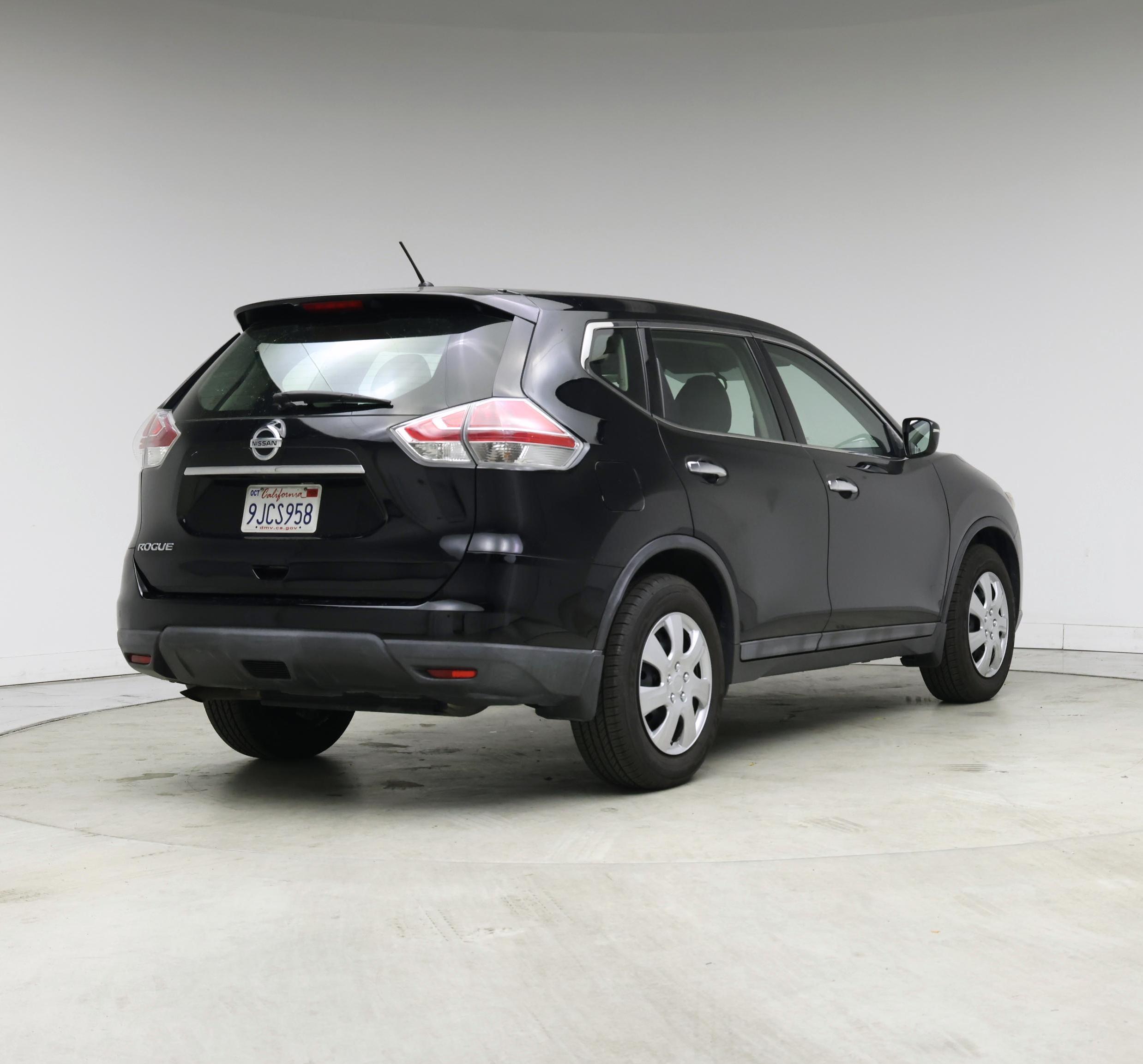 Thumbnail: 2015 Nissan Rogue - 8